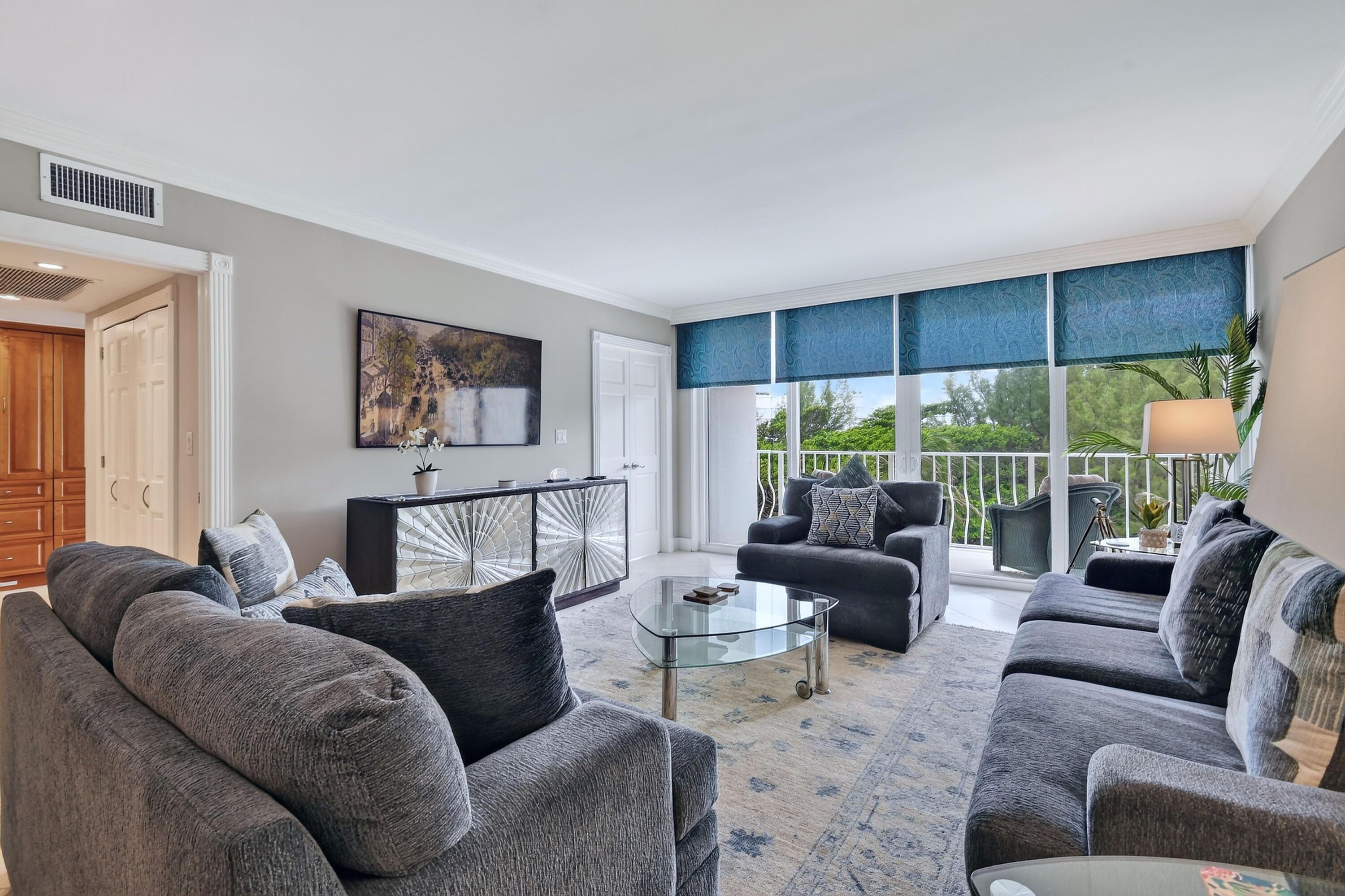 2774 S Ocean Boulevard 506, Palm Beach, FL 33480, Palm Beach - Photo 4
