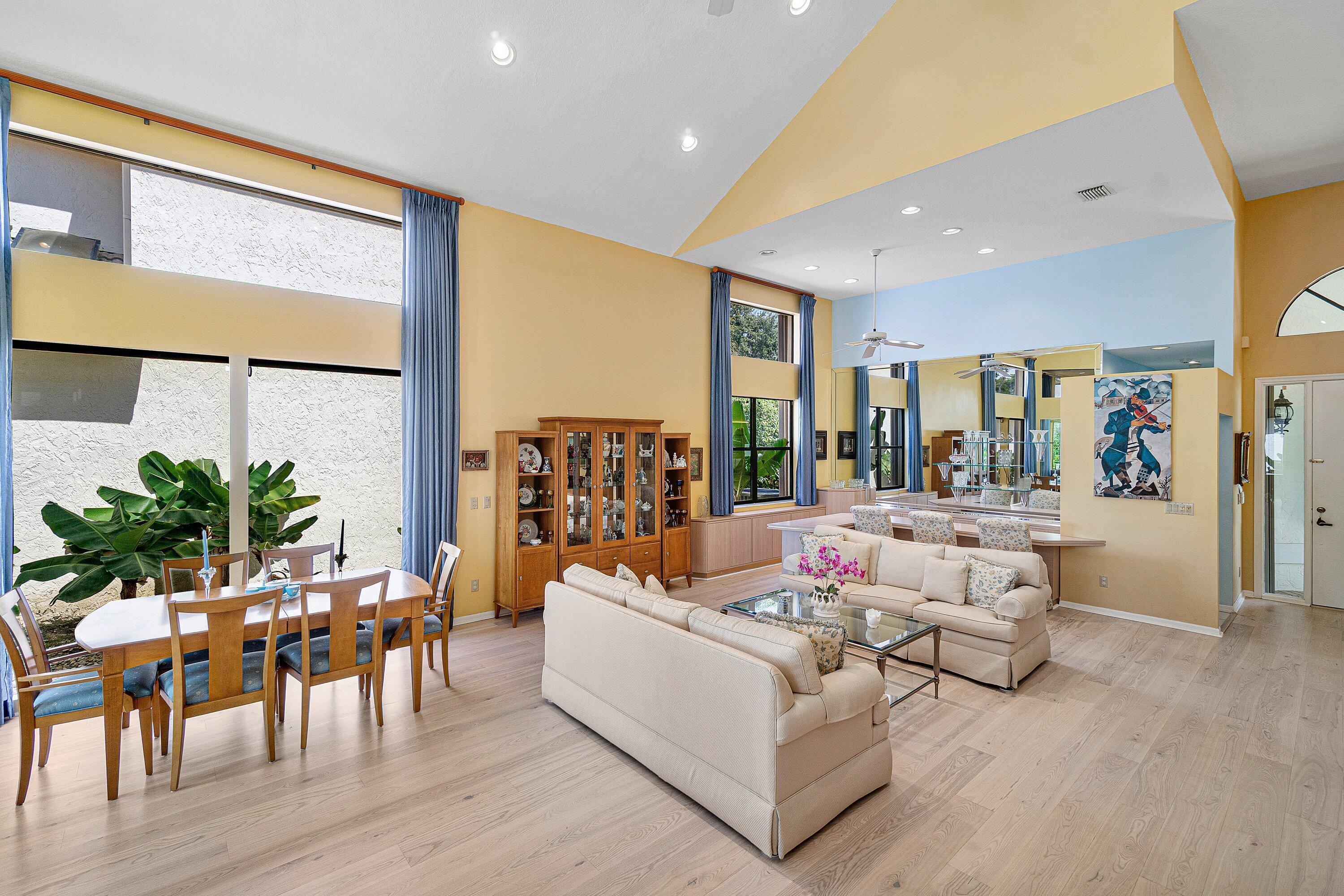 17045 Ryton Lane, Boca Raton, FL 33496, Boca Raton - Photo 4