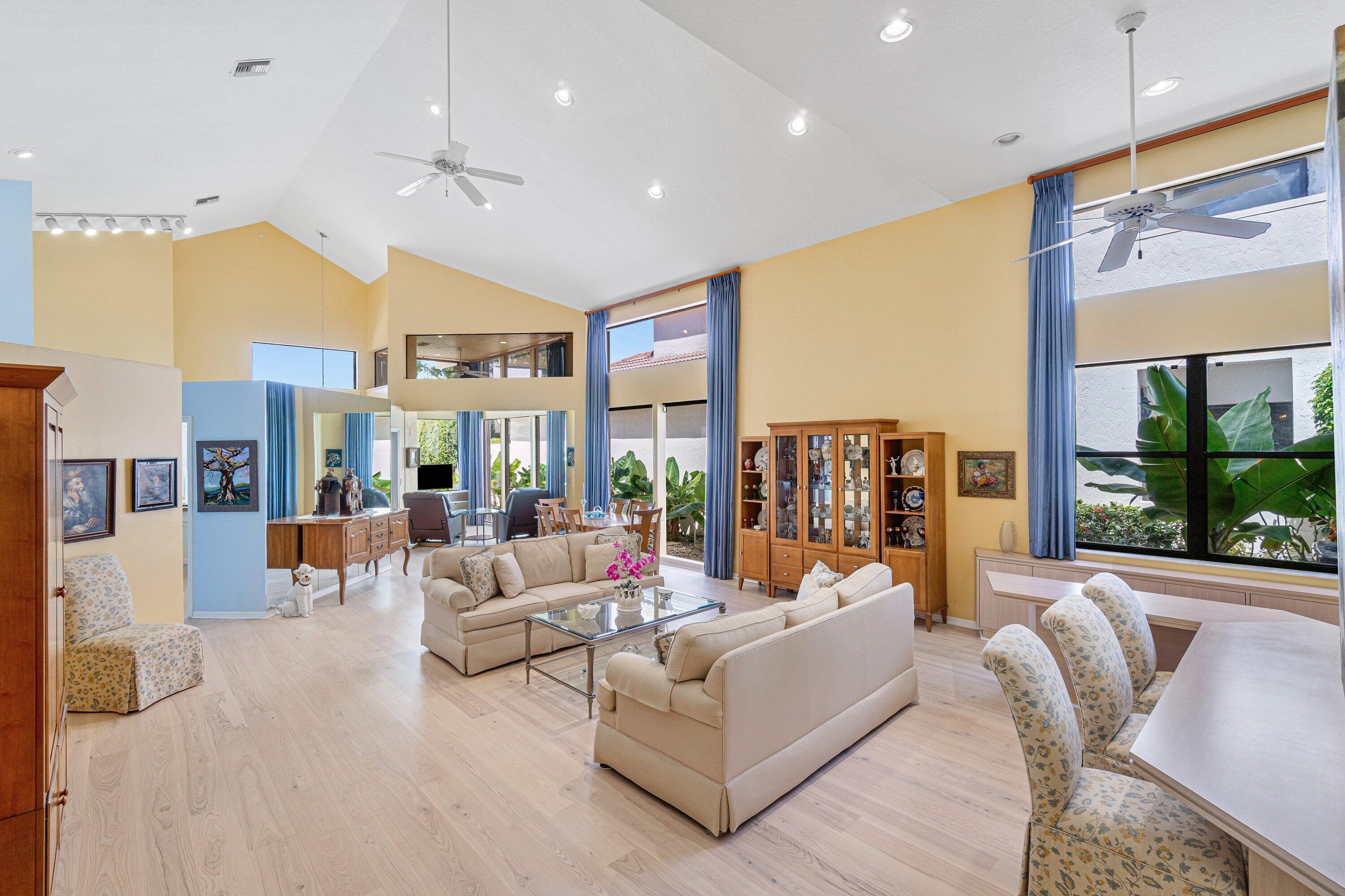 17045 Ryton Lane, Boca Raton, FL 33496, Boca Raton - Photo 2