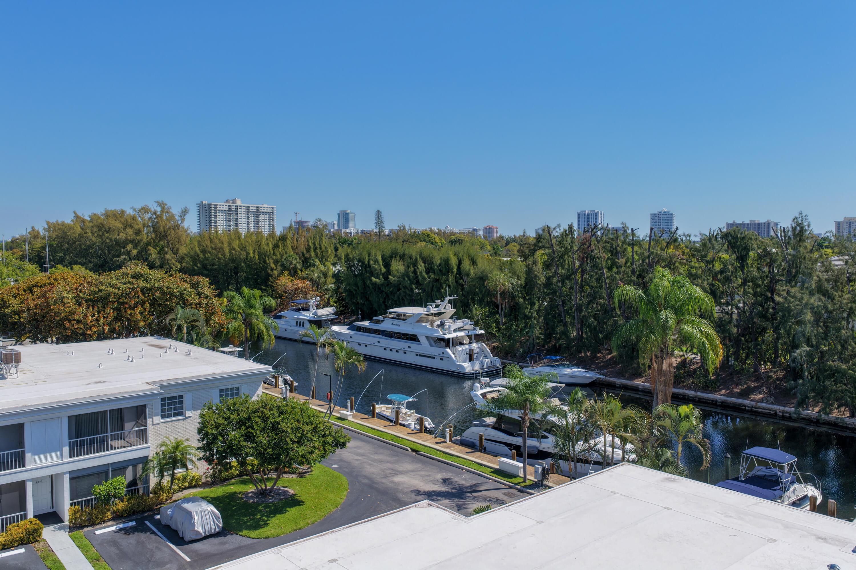 6231 Bay Club Drive 4, Fort Lauderdale, FL 33308, Fort Lauderdale - Photo 4