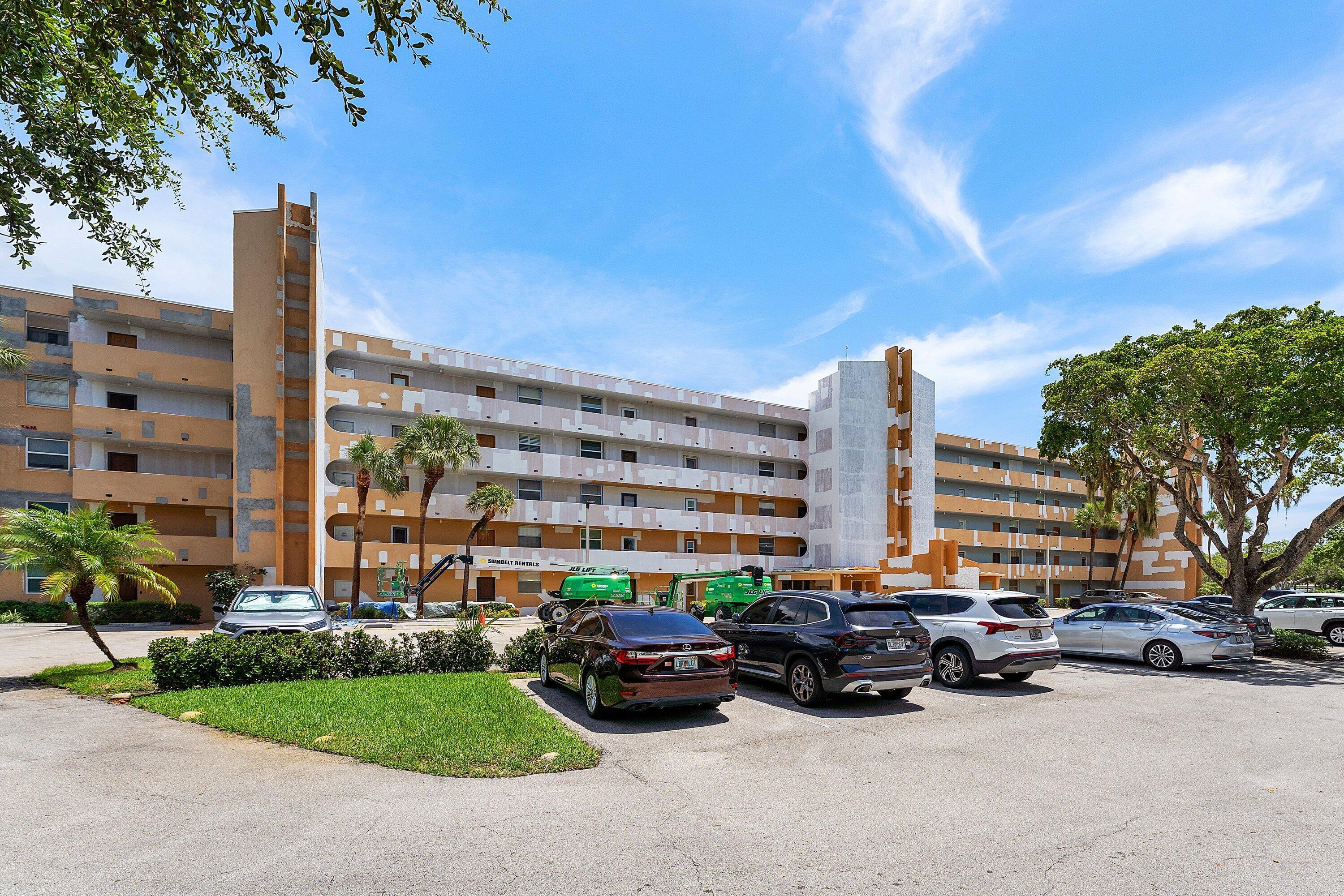 299 NW 52nd Terrace PH-U, Boca Raton, FL 33487, Boca Raton - Photo 2