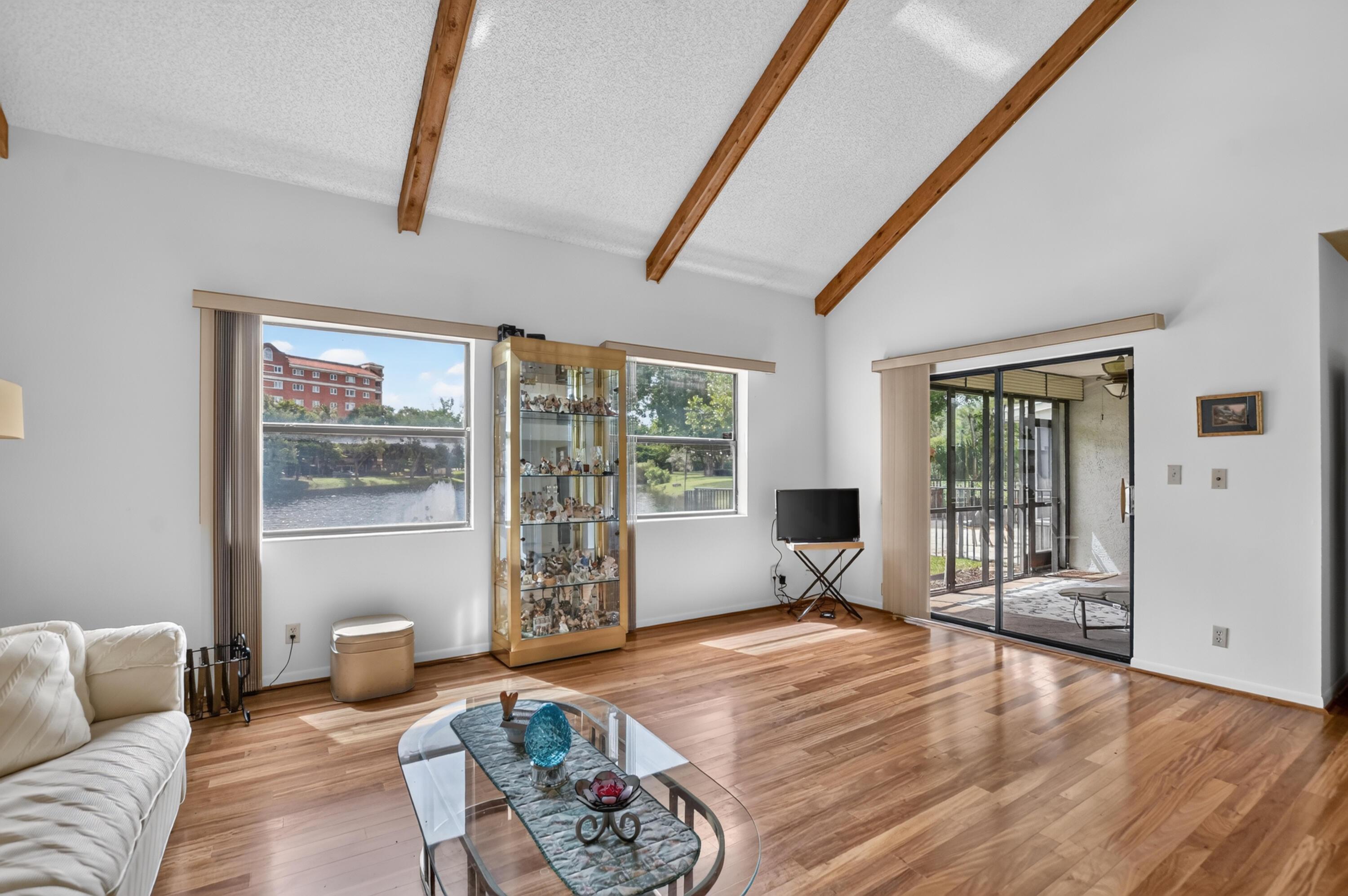310 Deer Creek Lakeside Way, Deerfield Beach, FL 33442, Deerfield Beach - Photo 4