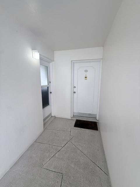 2555 NE 11TH Street 402, Fort Lauderdale, FL 33304, Fort Lauderdale - Photo 3
