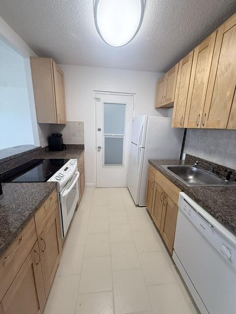 2555 NE 11TH Street 402, Fort Lauderdale, FL 33304, Fort Lauderdale - Photo 5