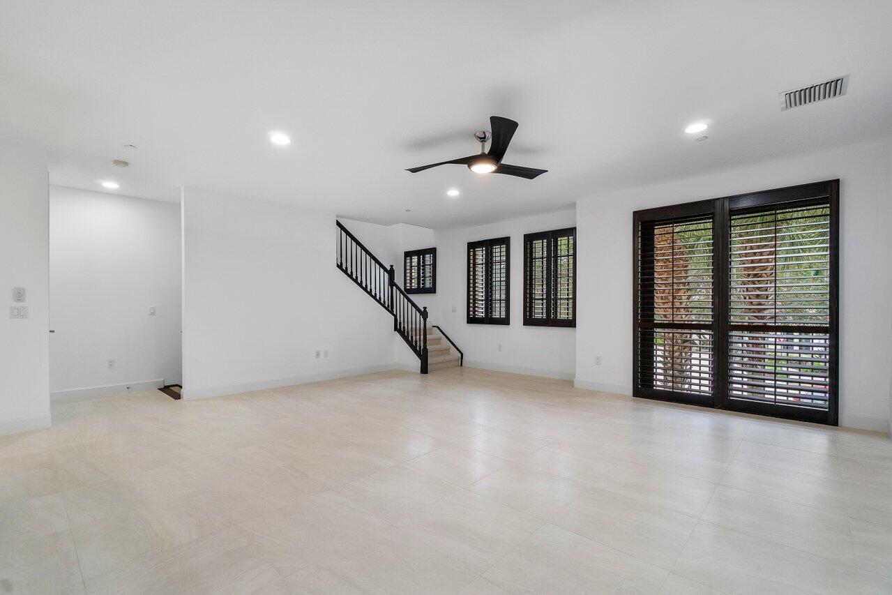 4886 NW 16TH Avenue, Boca Raton, FL 33431, Boca Raton - Photo 5