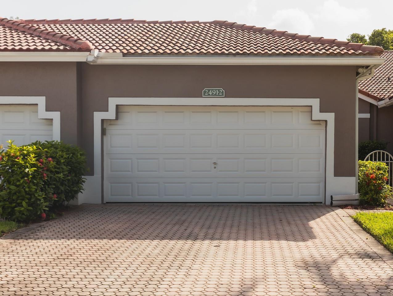 2491 Aragon Boulevard 2, Sunrise, FL 33322, Sunrise
