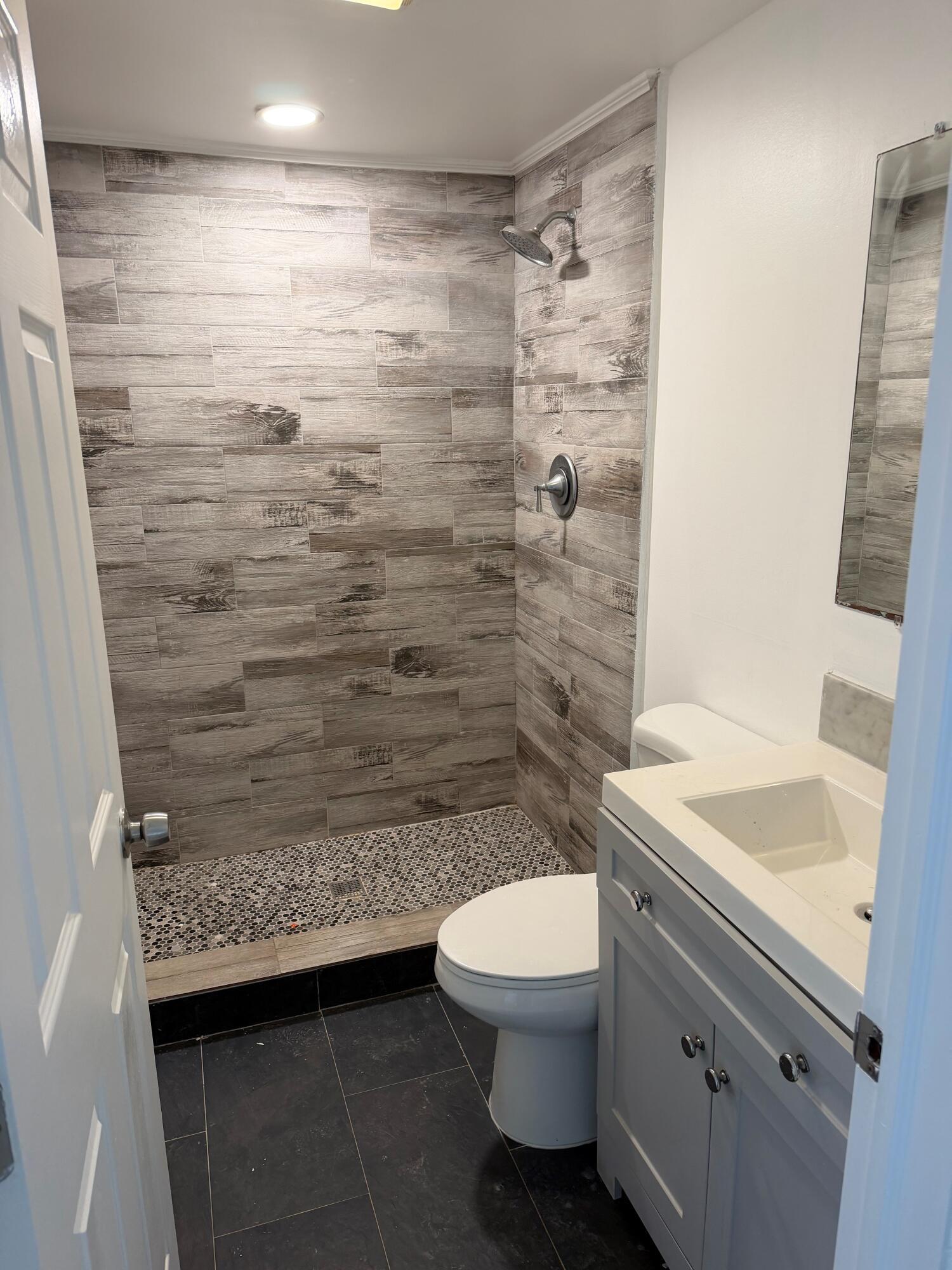 650 NW 214TH Avenue, Pembroke Pines, FL 33029, Pembroke Pines - Photo 2
