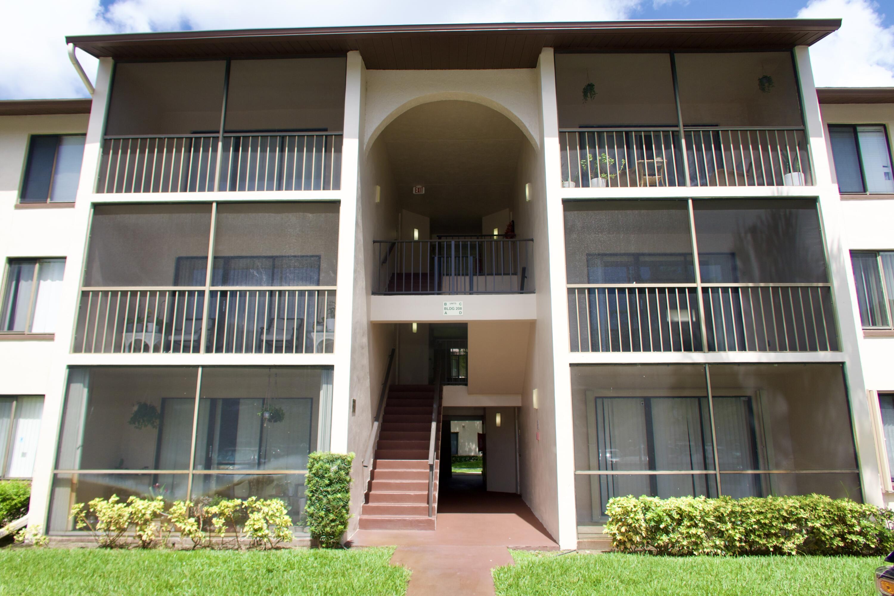 208 FOXTAIL Drive D2, Greenacres, FL 33415, Greenacres - Photo 3