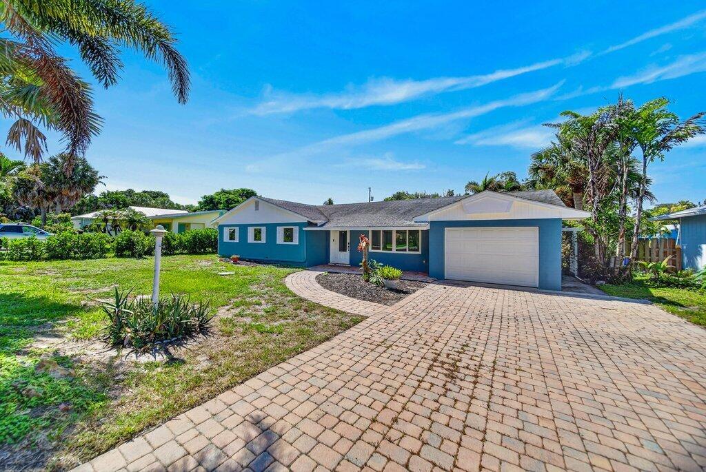 2288 NE PATRICIAN Street, Jensen Beach, FL 34957, Jensen Beach - Photo 2