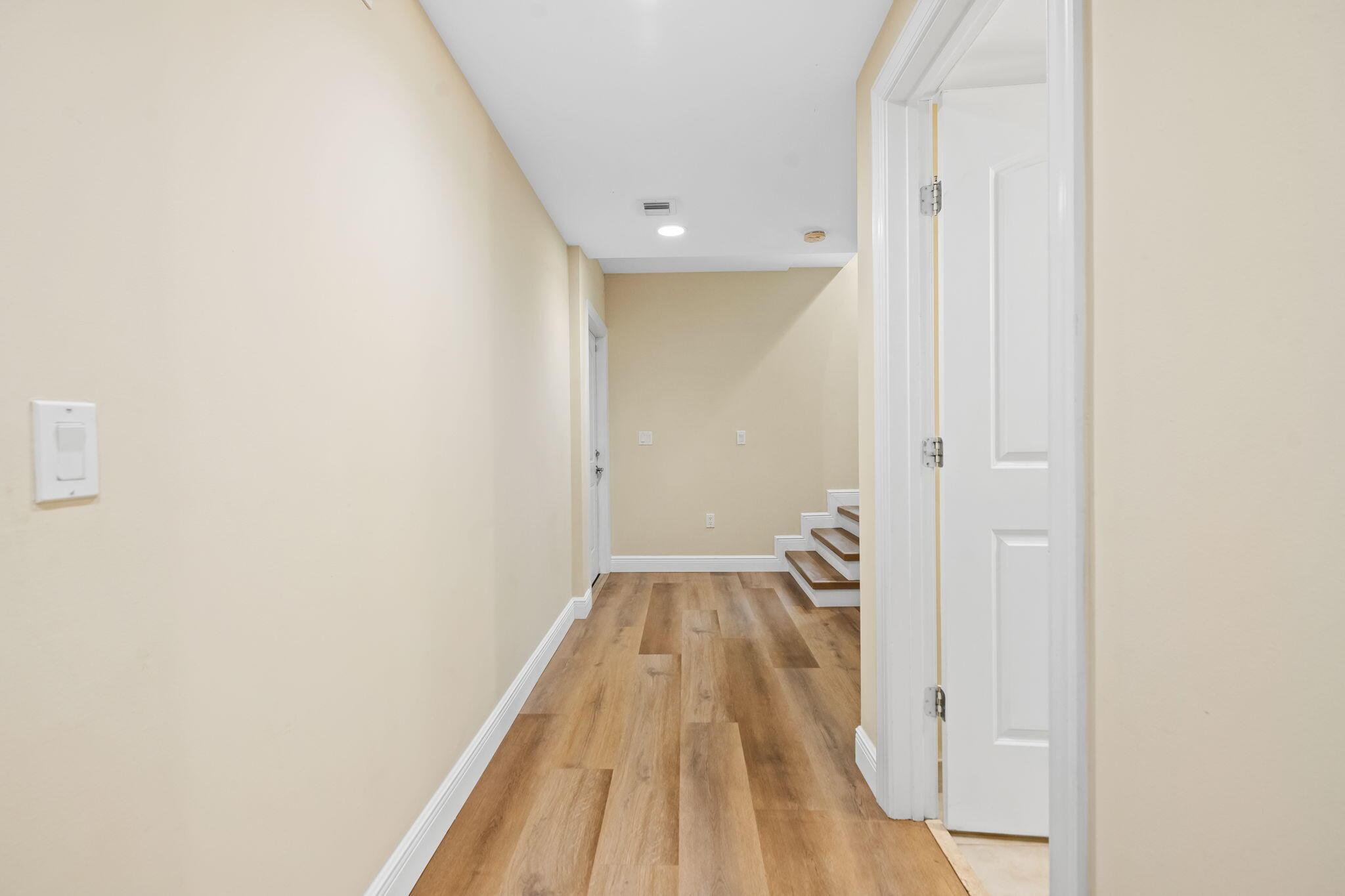 708 SE 15TH Street 3, Fort Lauderdale, FL 33316, Fort Lauderdale - Photo 3