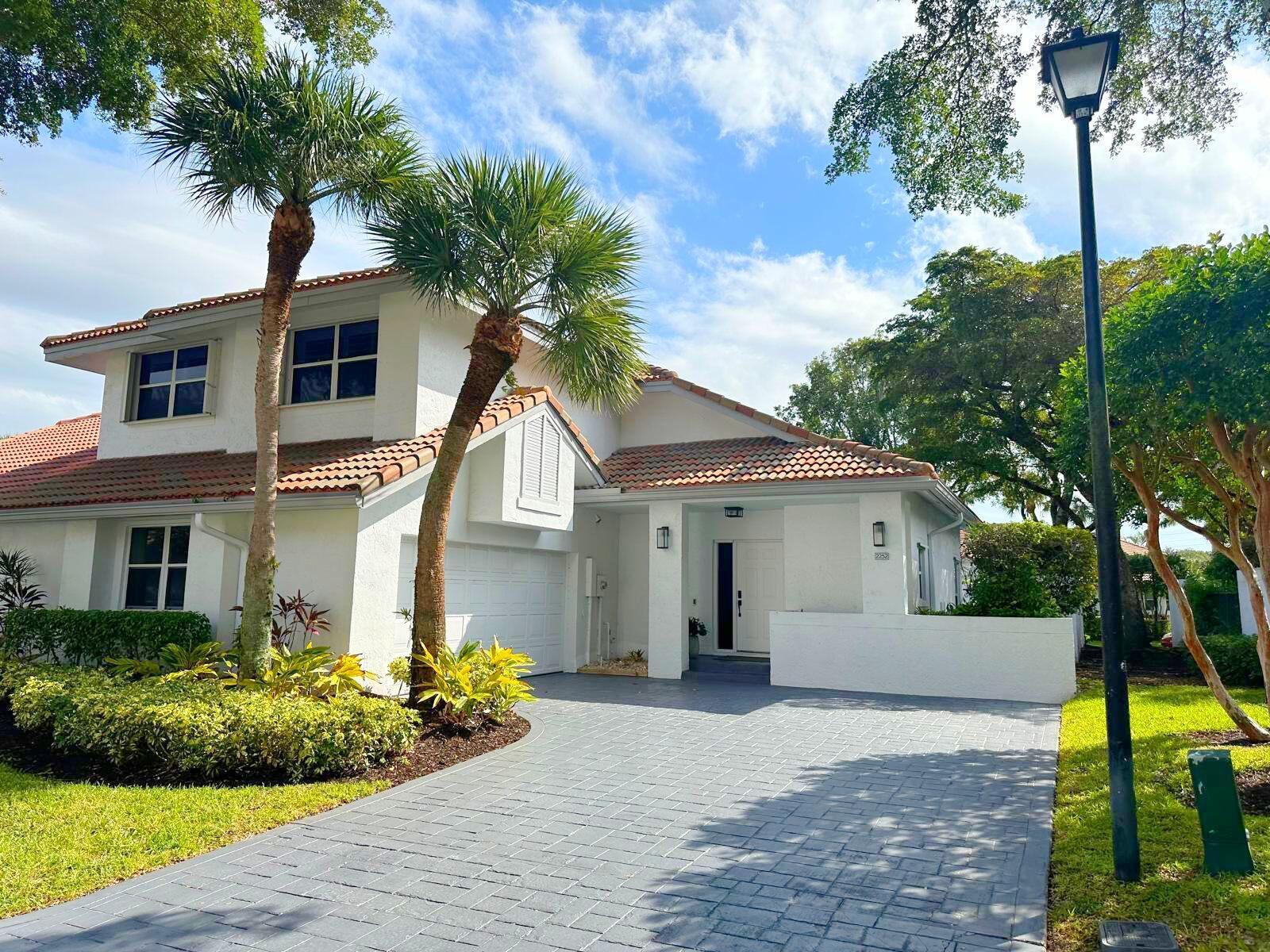 2252 NW 53RD Street, Boca Raton, FL 33496, Boca Raton - Photo 2