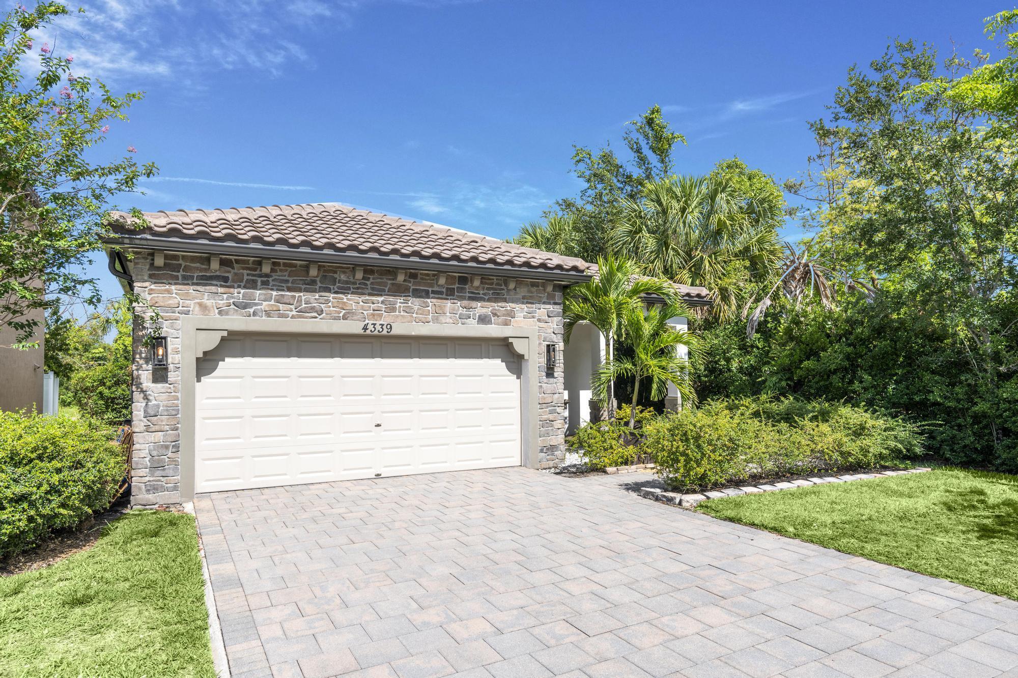 4339 Buena Tara Drive, West Palm Beach, FL 33413, West Palm Beach - Photo 3