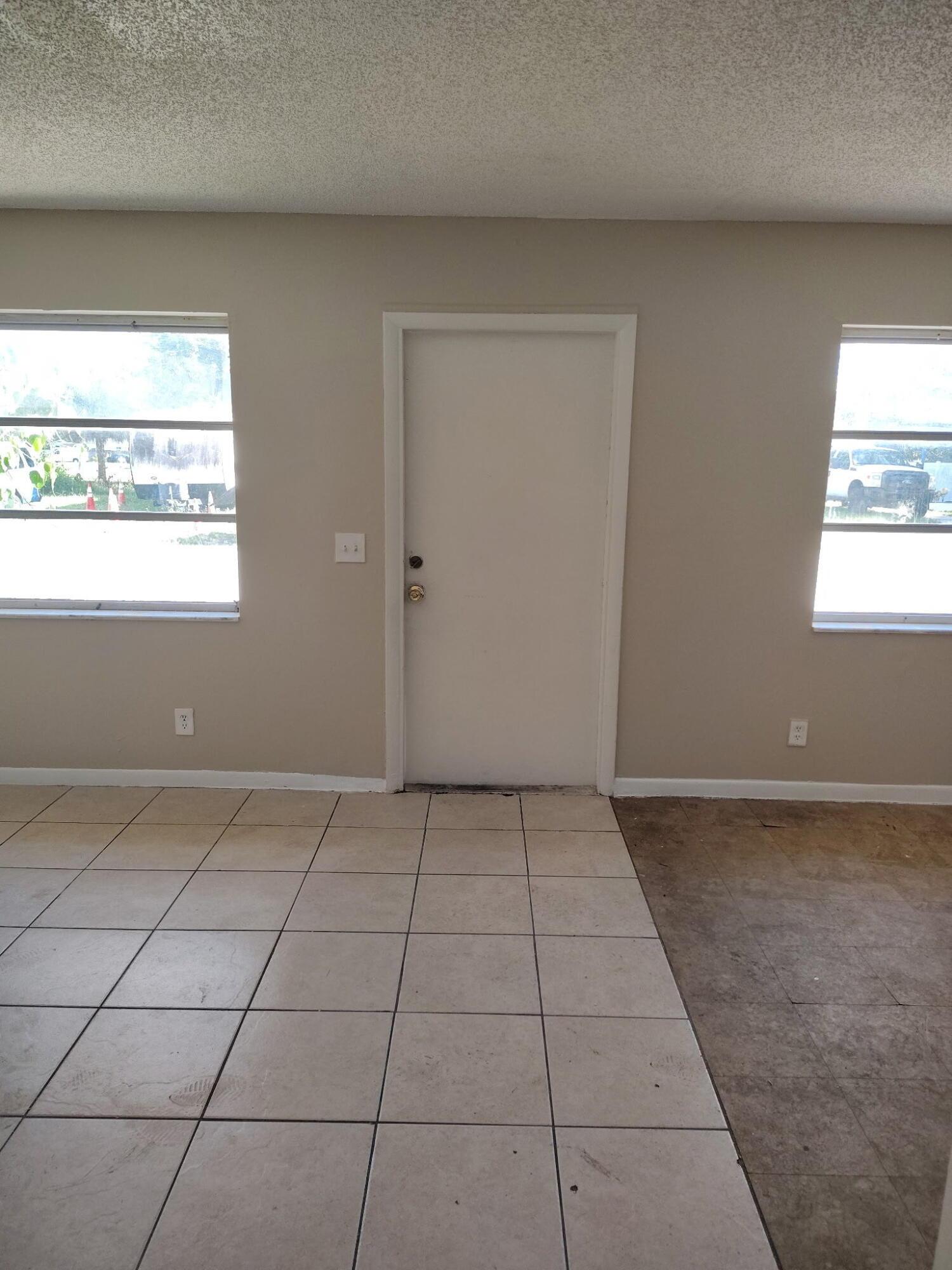 3656 Coconut Road, Palm Springs, FL 33461, Palm Springs - Photo 2
