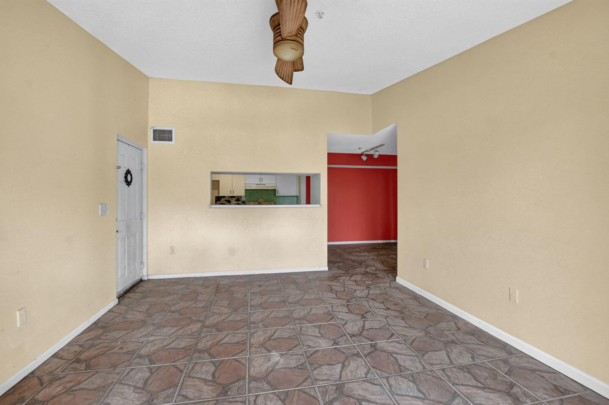4844 N State Road 7 2304, Coconut Creek, FL 33073, Coconut Creek - Photo 4