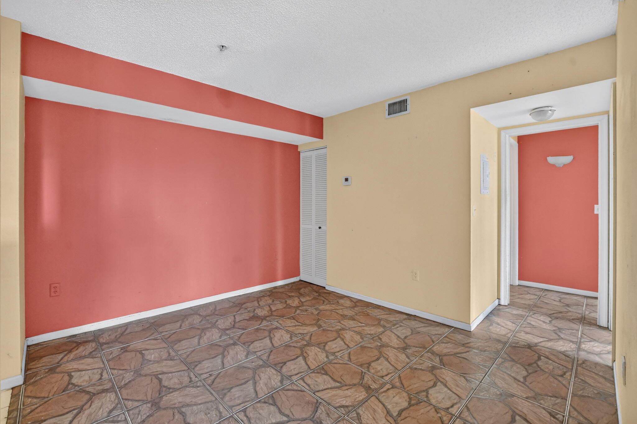 4844 N State Road 7 2304, Coconut Creek, FL 33073, Coconut Creek - Photo 5