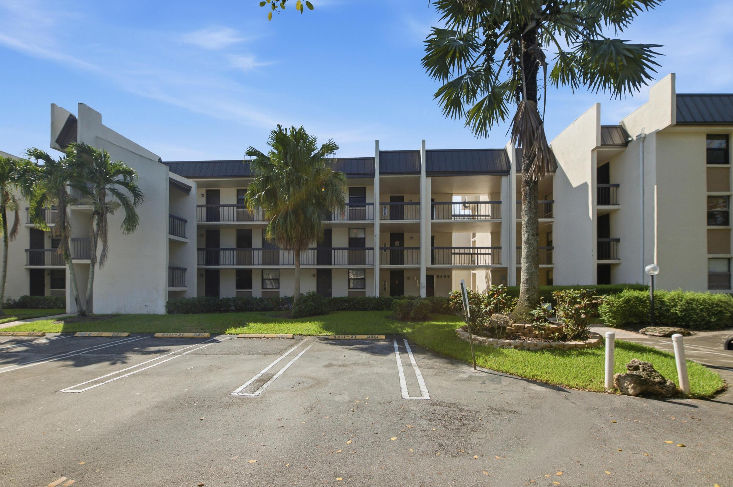 8409 Forest Hills Drive 206, Coral Springs, FL 33065, Coral Springs - Photo 2