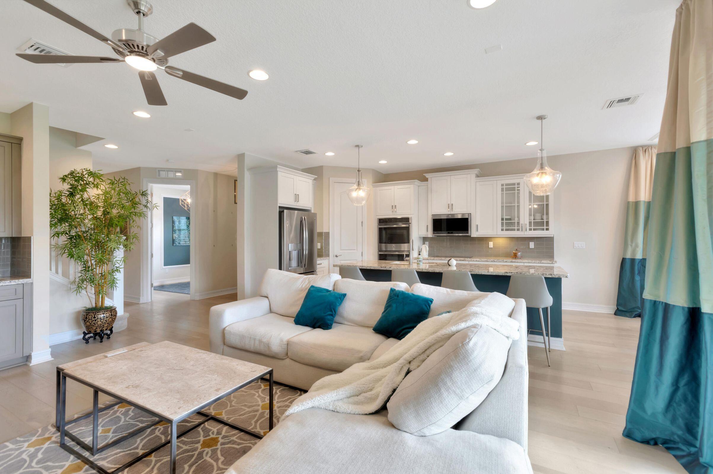 11900 Cypress Key Way, Royal Palm Beach, FL 33411, Royal Palm Beach - Photo 3