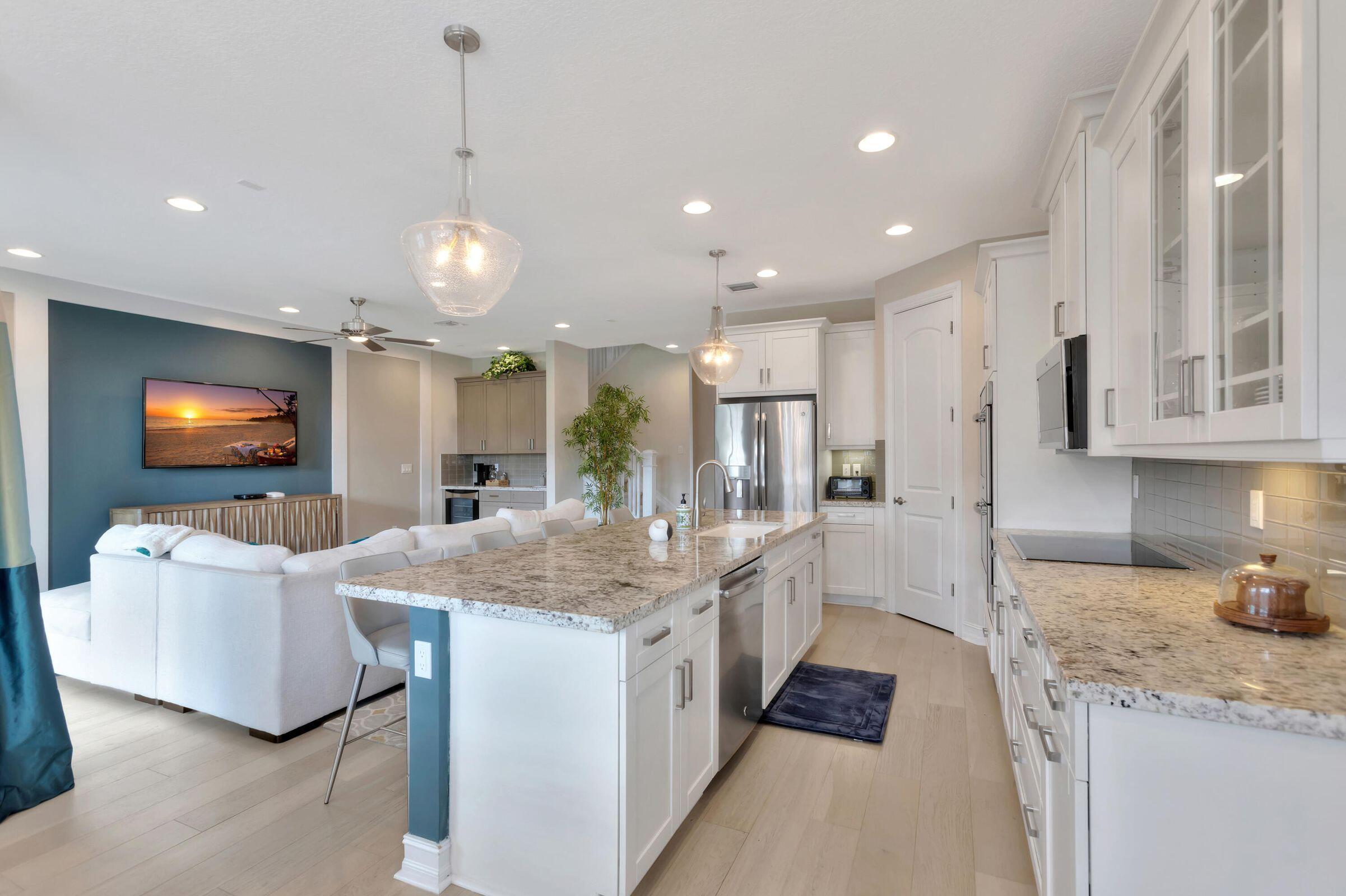 11900 Cypress Key Way, Royal Palm Beach, FL 33411, Royal Palm Beach - Photo 5