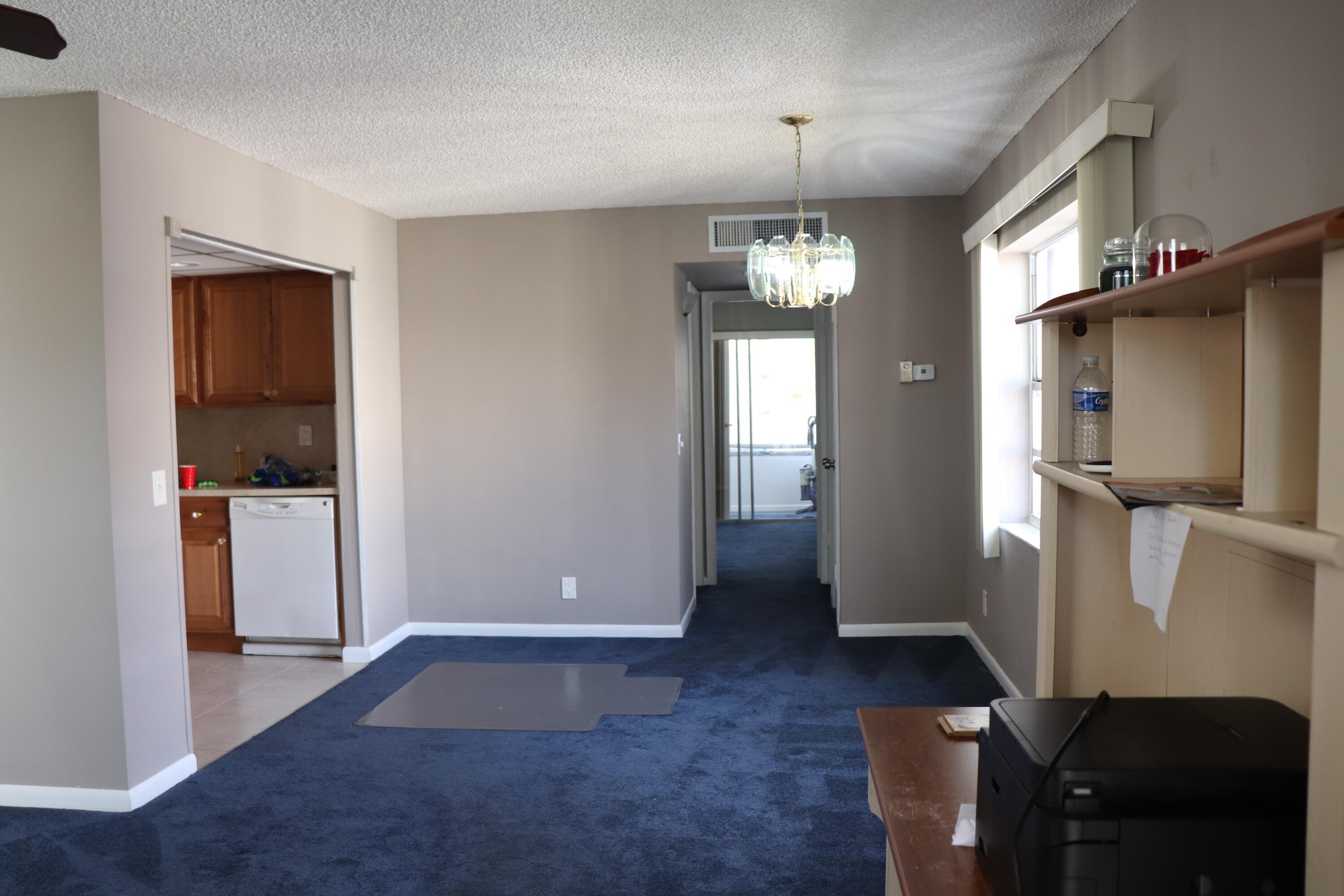 466 Capri J, Delray Beach, FL 33484, Delray Beach - Photo 3