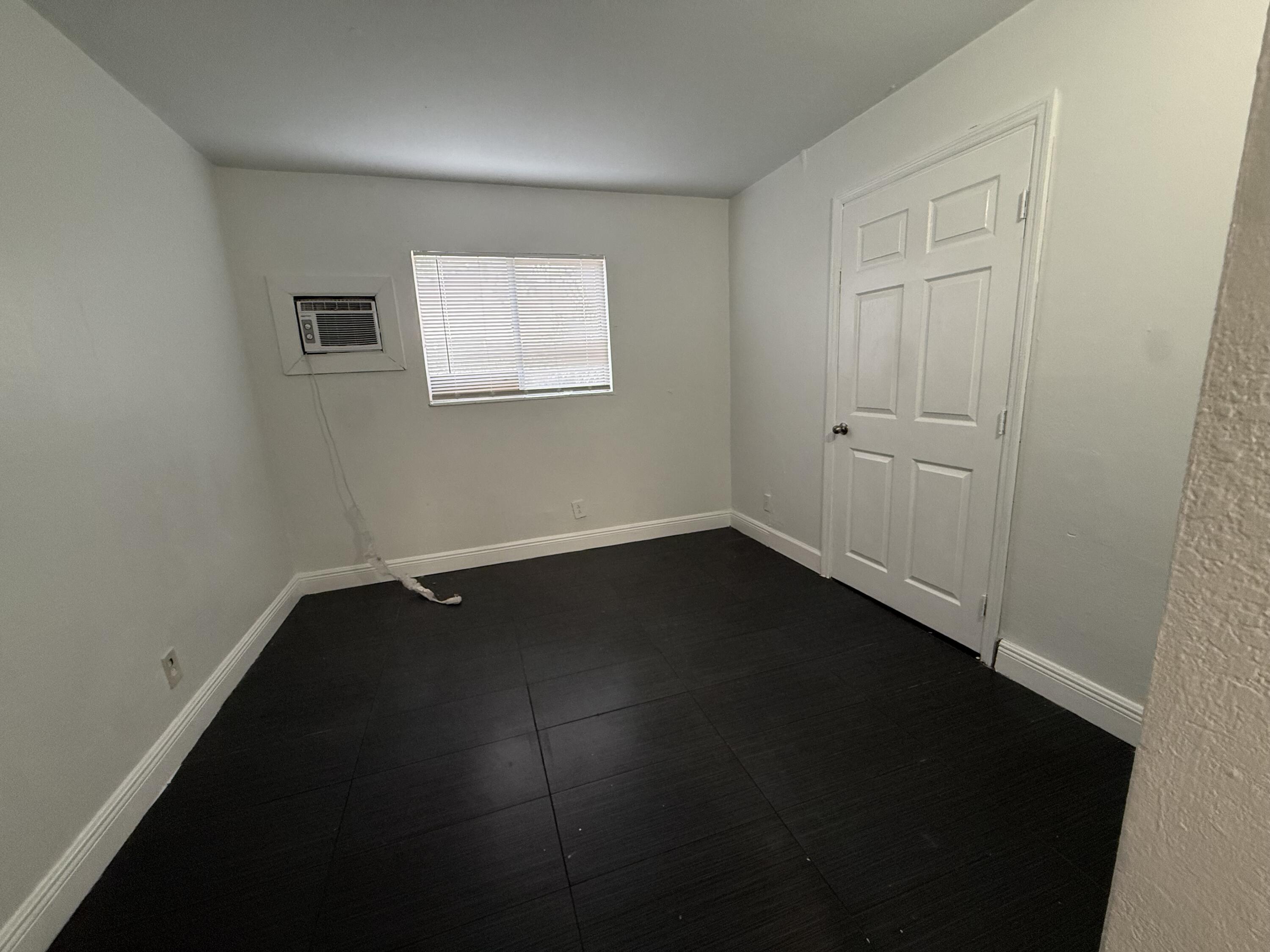 37 SW 14th Street 9, Dania Beach, FL 33004, Dania Beach - Photo 5