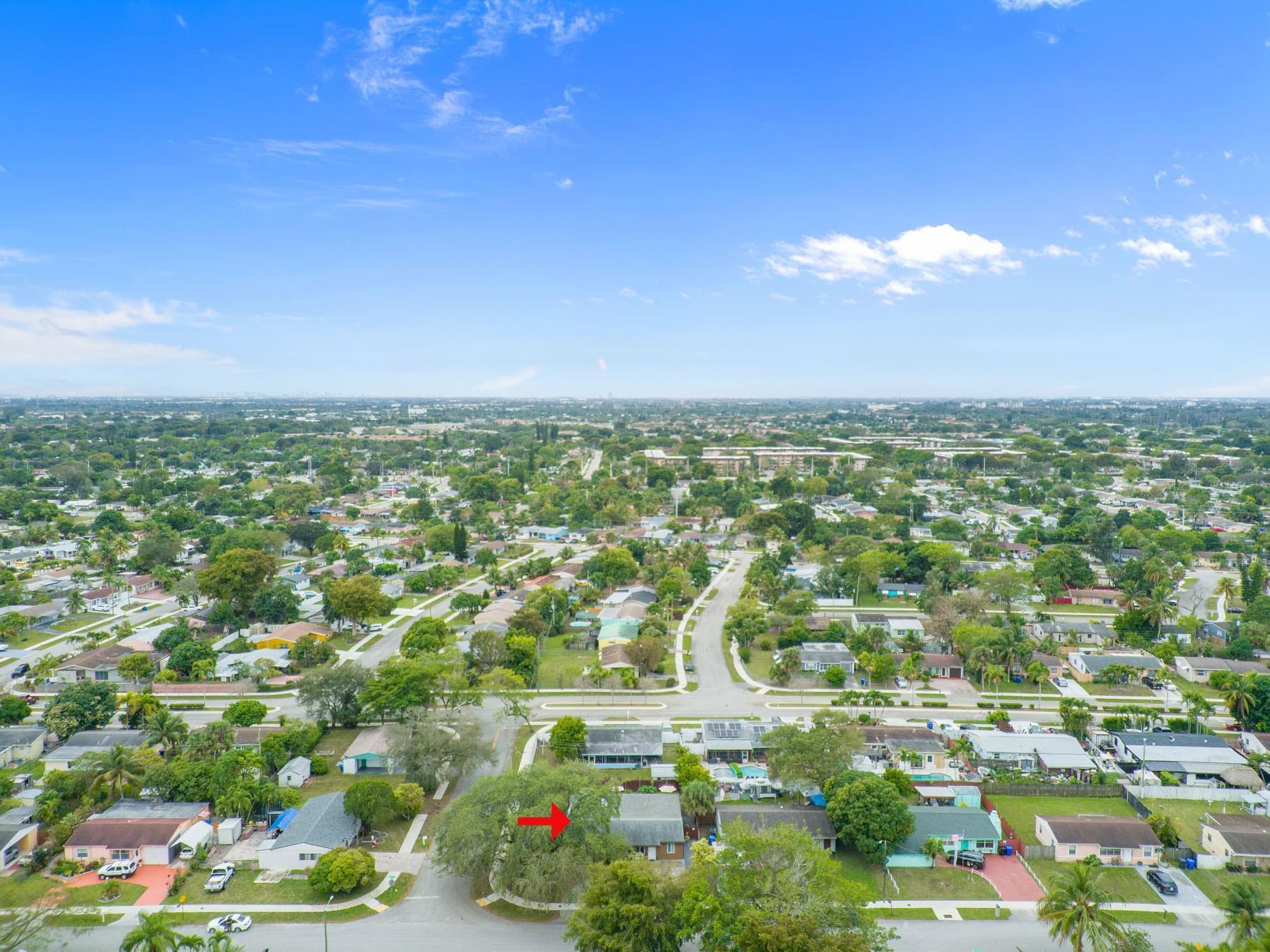 6500 SW 16th Court, North Lauderdale, FL 33068, North Lauderdale - Photo 4