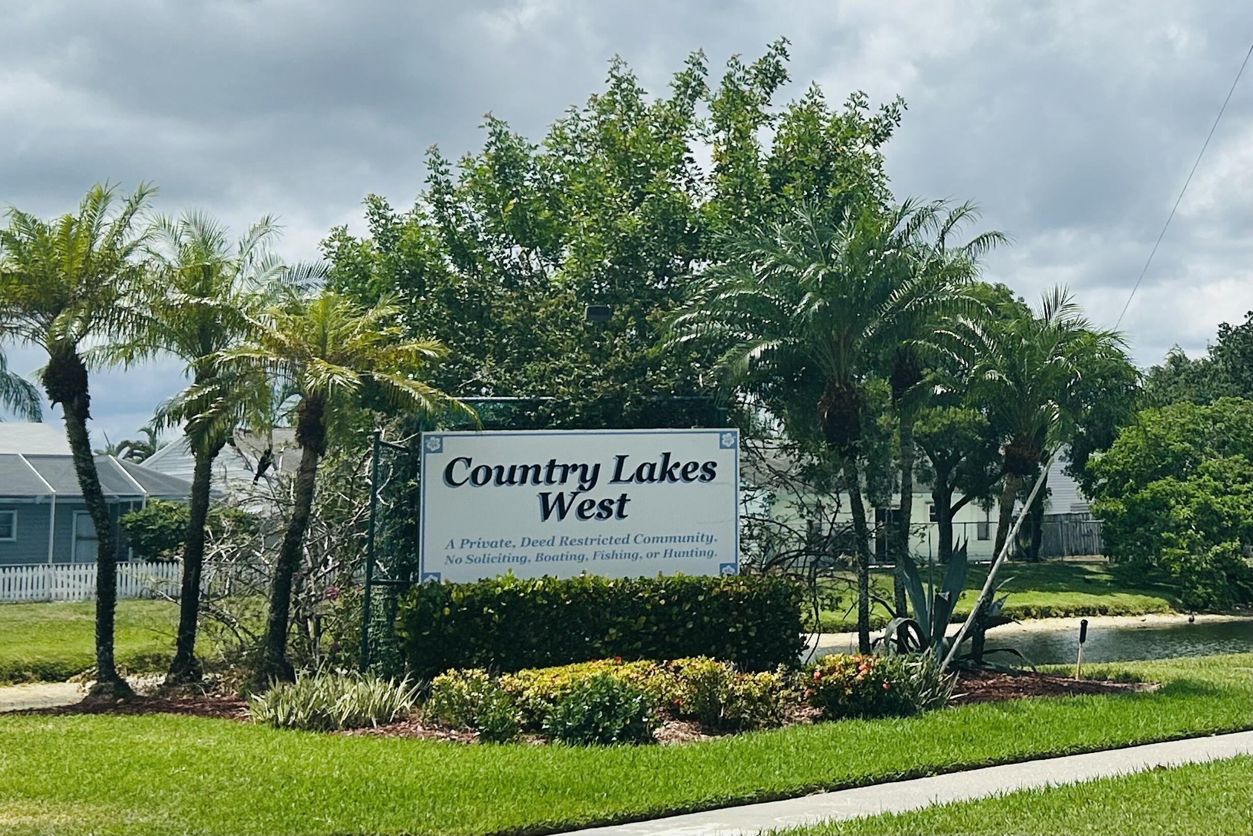 5266 HARWOOD Lane, Lake Worth, FL 33467, Lake Worth - Photo 2