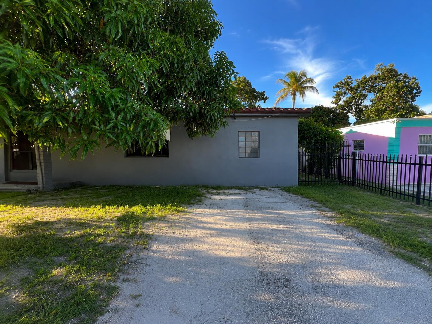 845 NW 144TH Street, Miami, FL 33168, Miami - Photo 2