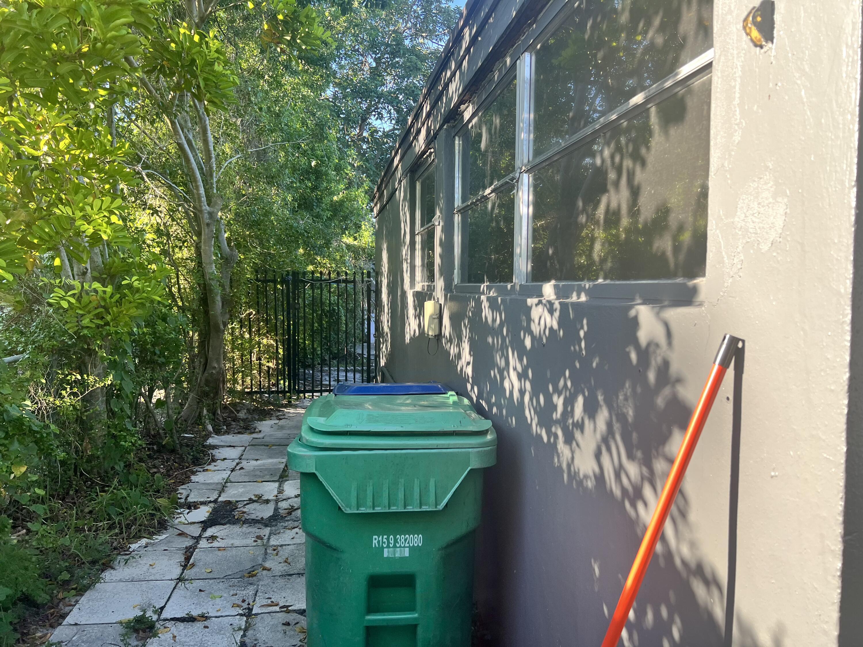 845 NW 144TH Street, Miami, FL 33168, Miami - Photo 4