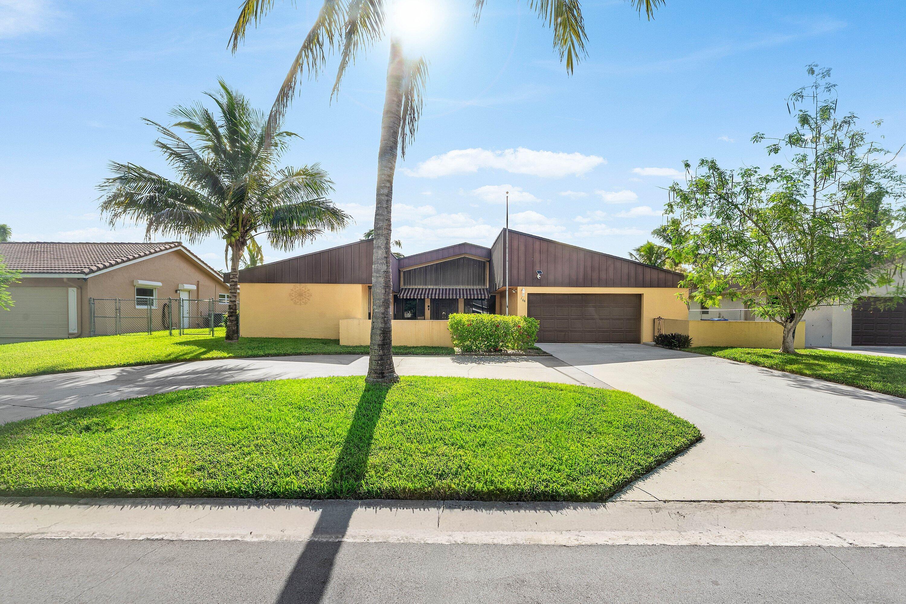 168 MEADOWLARK Drive, Royal Palm Beach, FL 33411, Royal Palm Beach