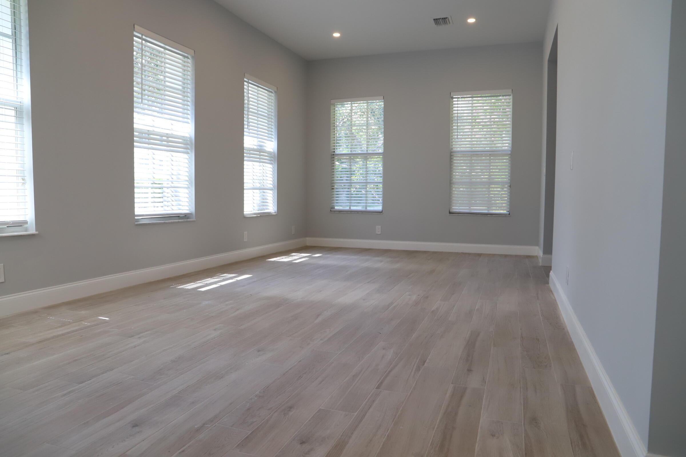 806 NW 82ND Place, Boca Raton, FL 33487, Boca Raton - Photo 2
