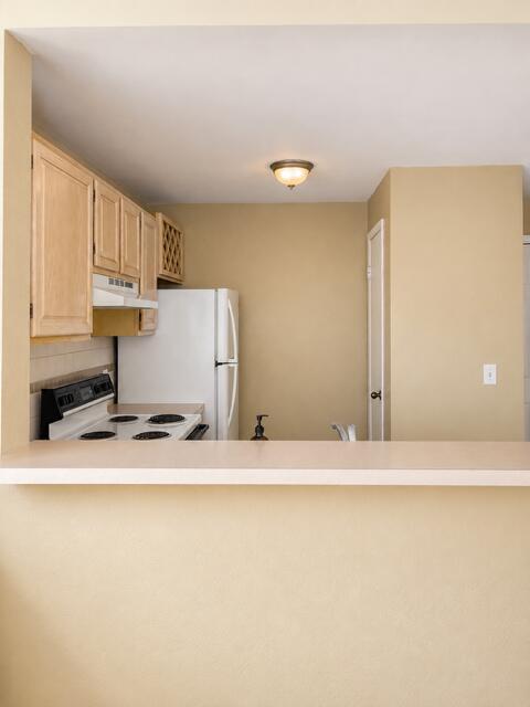 1780 Palm Cove Boulevard 6-302, Delray Beach, FL 33445, Delray Beach - Photo 4