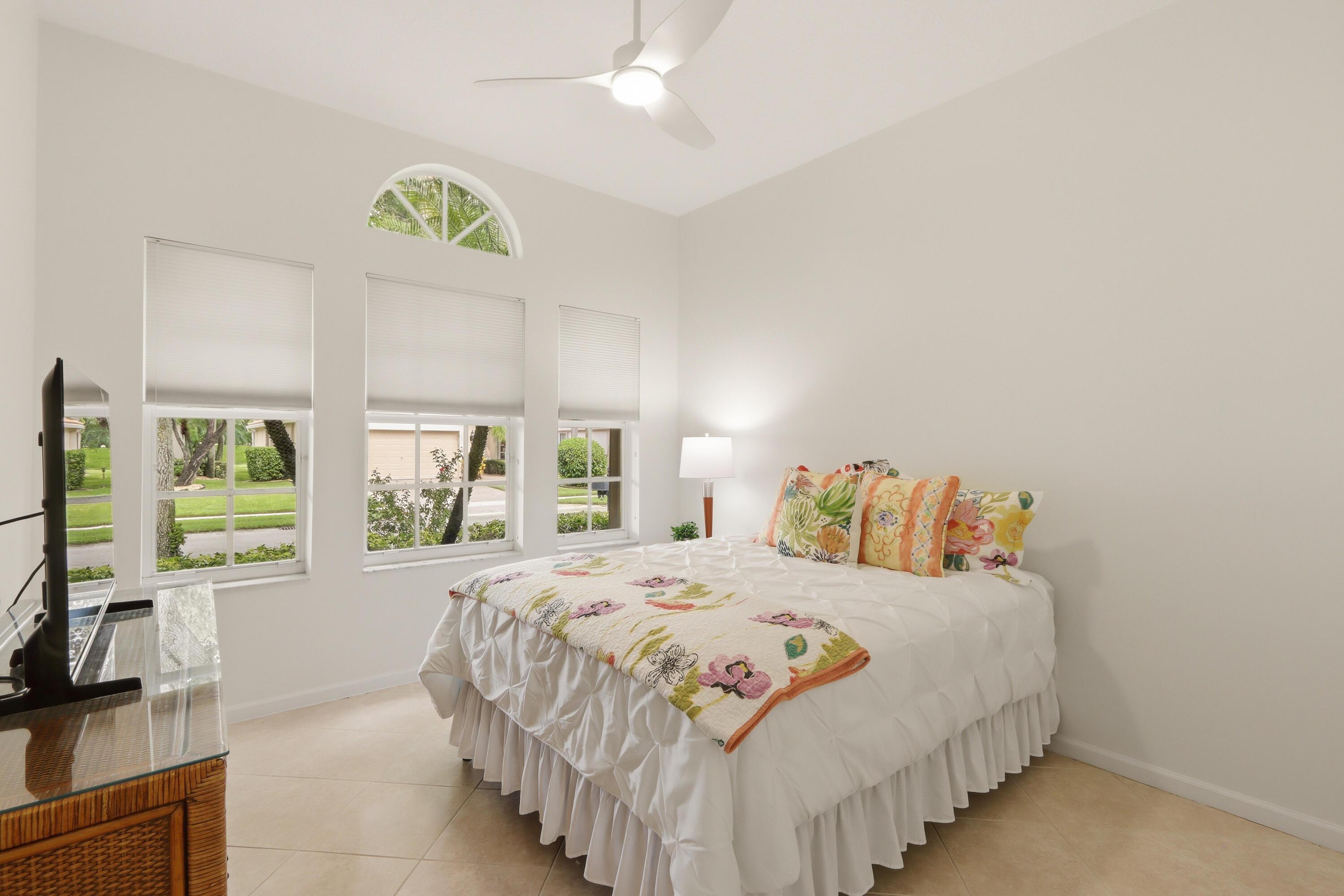 11458 Mauna Kea Lane, Boynton Beach, FL 33437, Boynton Beach - Photo 4