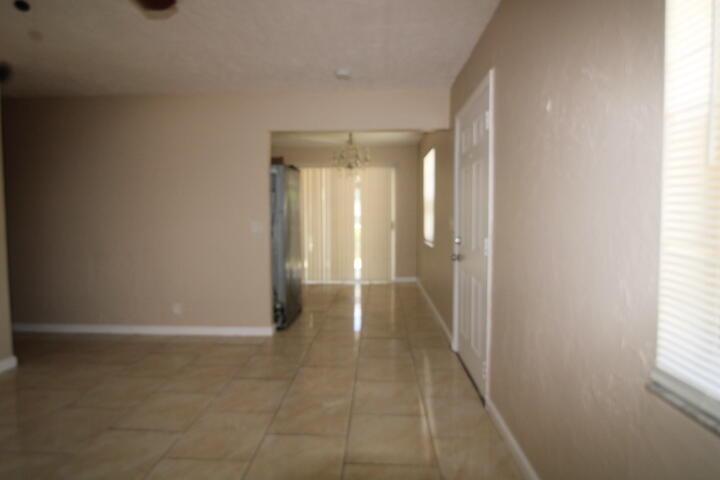 1412 W 6TH Street, Riviera Beach, FL 33404, Riviera Beach - Photo 4