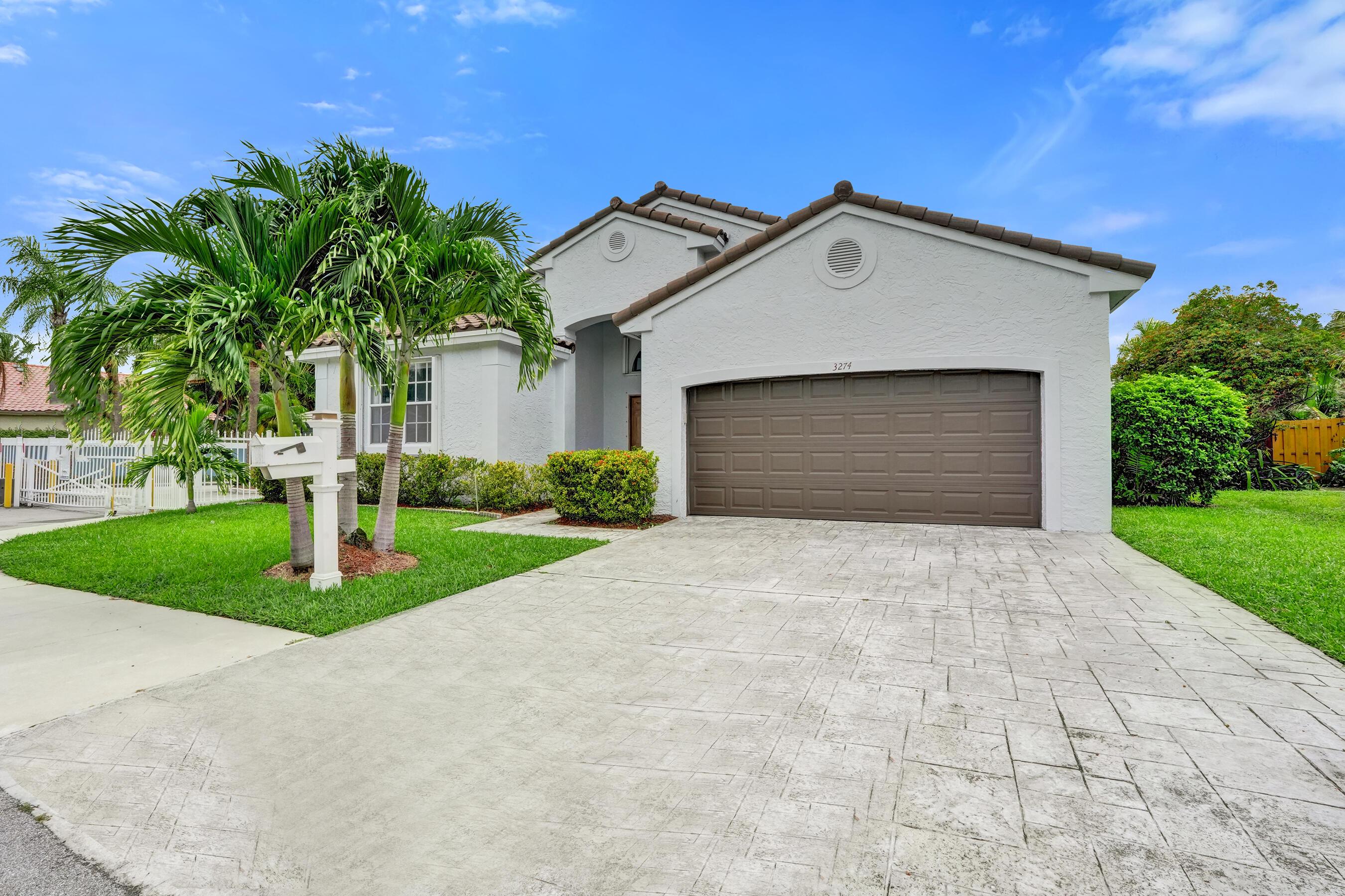 3274 NW 22ND Avenue, Oakland Park, FL 33309, Oakland Park - Photo 5
