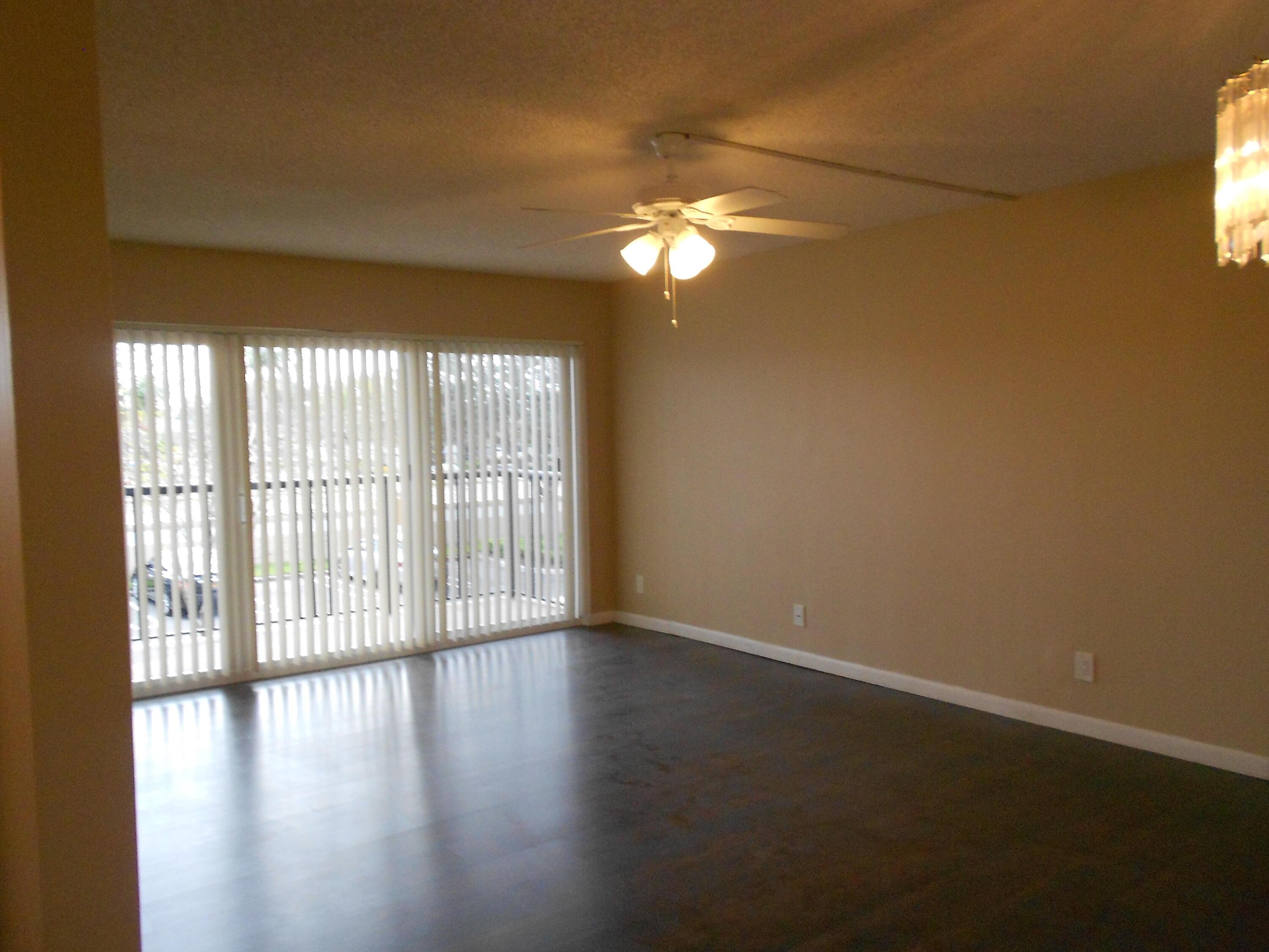 8977 Wiles Road 203, Coral Springs, FL 33067, Coral Springs - Photo 5