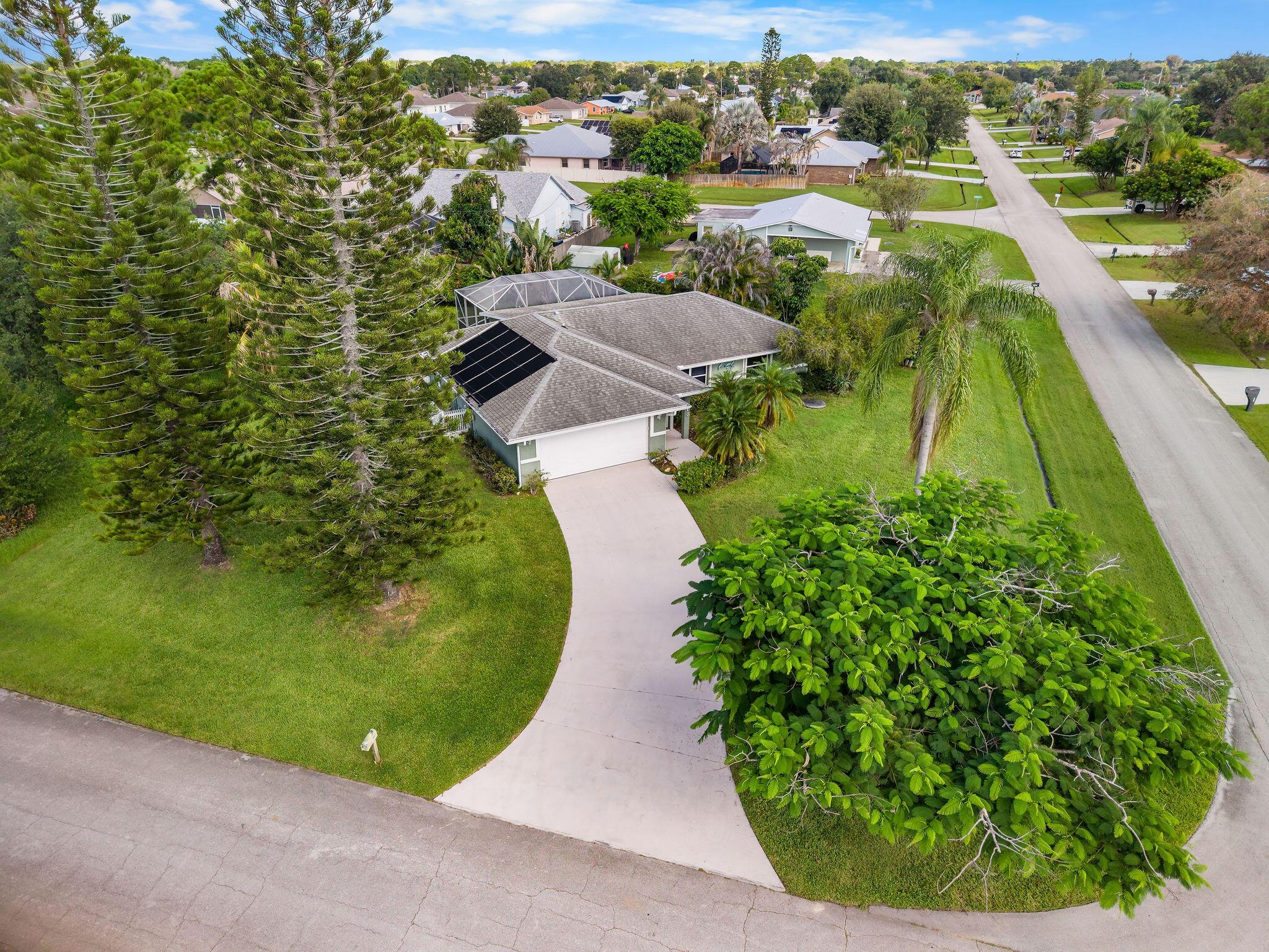 213 SW NATIVITY Terrace, Port St. Lucie, FL 34984, Port St. Lucie - Photo 4