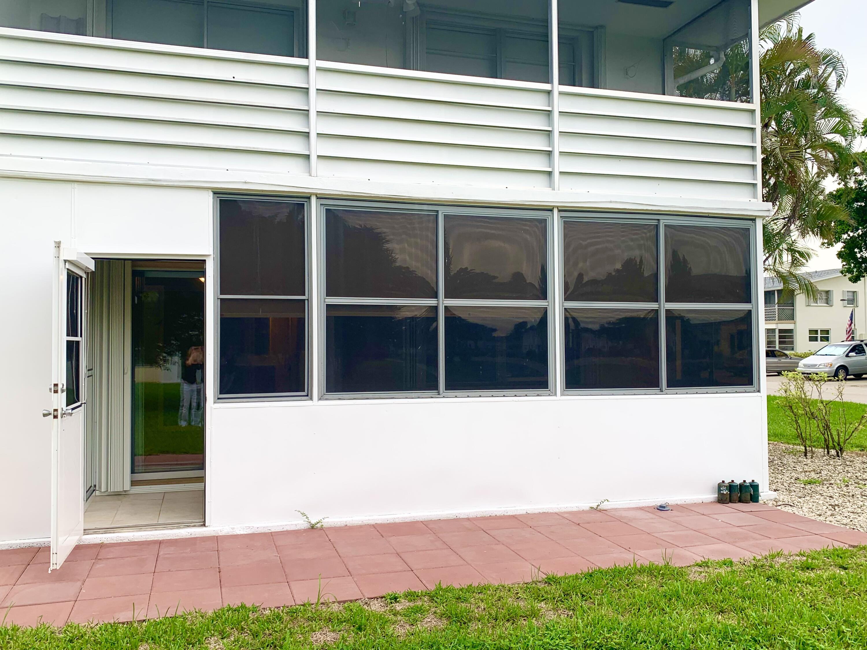81 Kingswood E, West Palm Beach, FL 33417, West Palm Beach - Photo 4