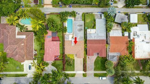1321 Madison Street, Hollywood, FL 33019, Hollywood - Photo 4