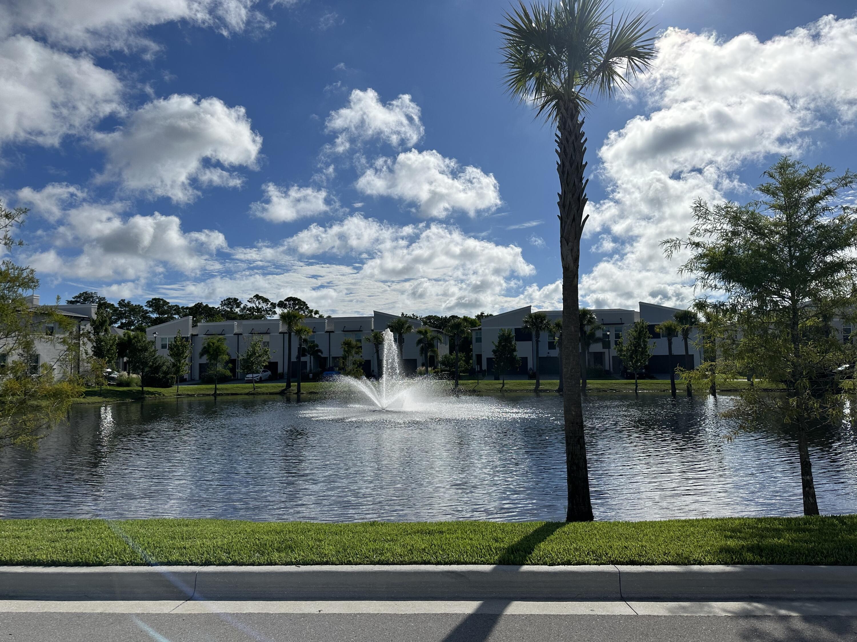 3949 SE Mentmore Lane, Stuart, FL 34997, Stuart - Photo 2