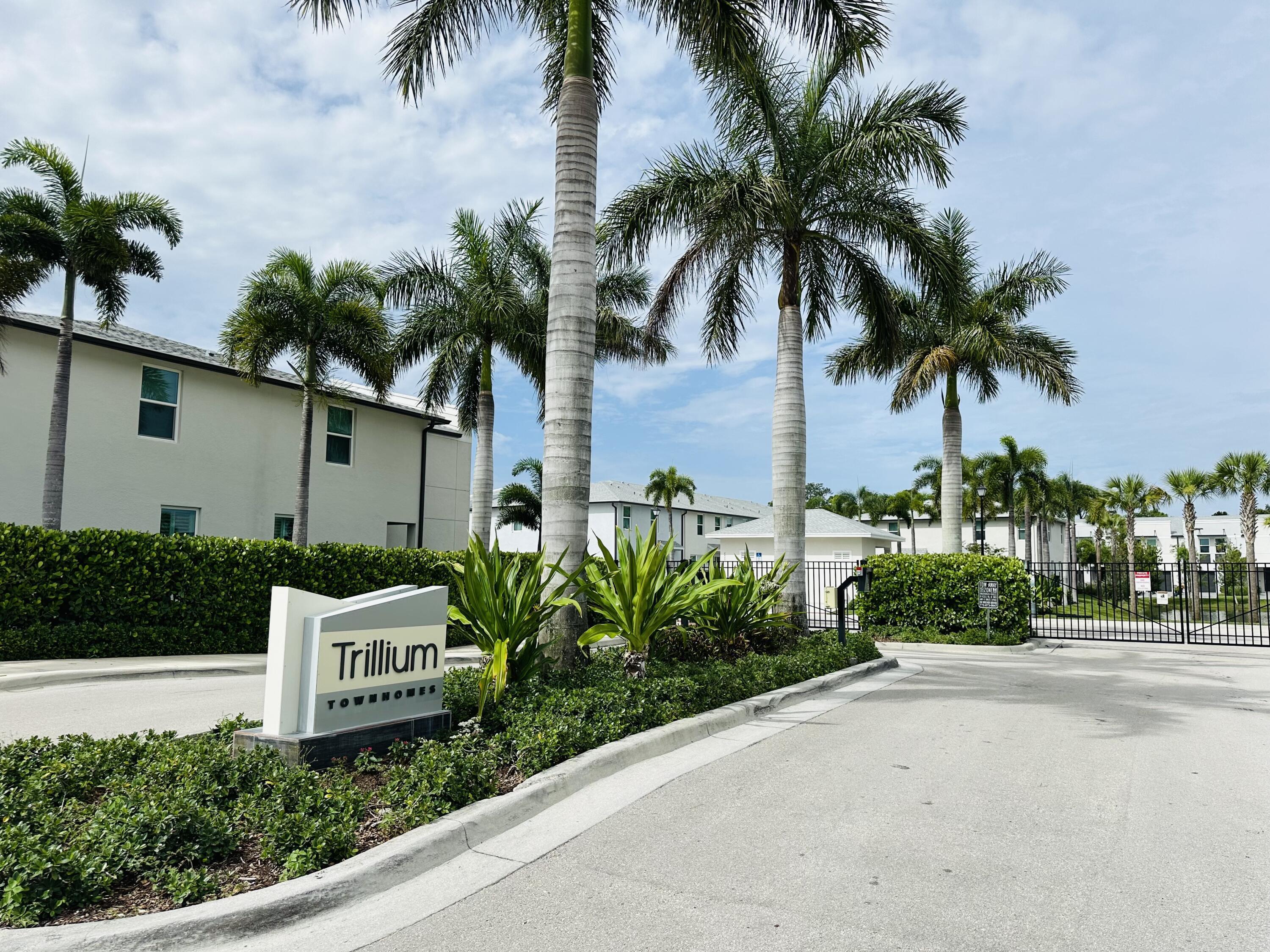 3949 SE Mentmore Lane, Stuart, FL 34997, Stuart - Photo 4