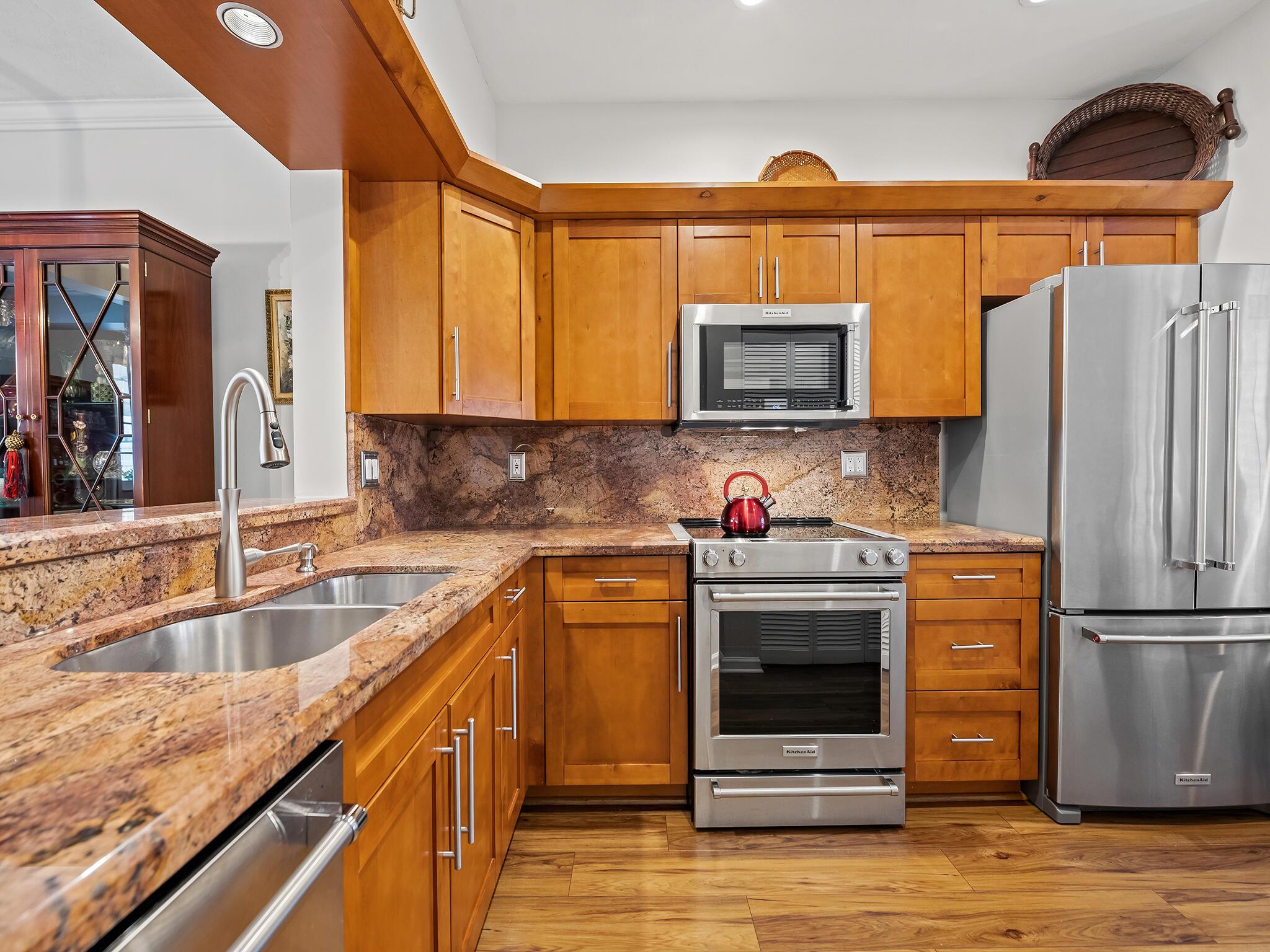 2928 PORT ROYALE Lane S, Fort Lauderdale, FL 33308, Fort Lauderdale - Photo 2