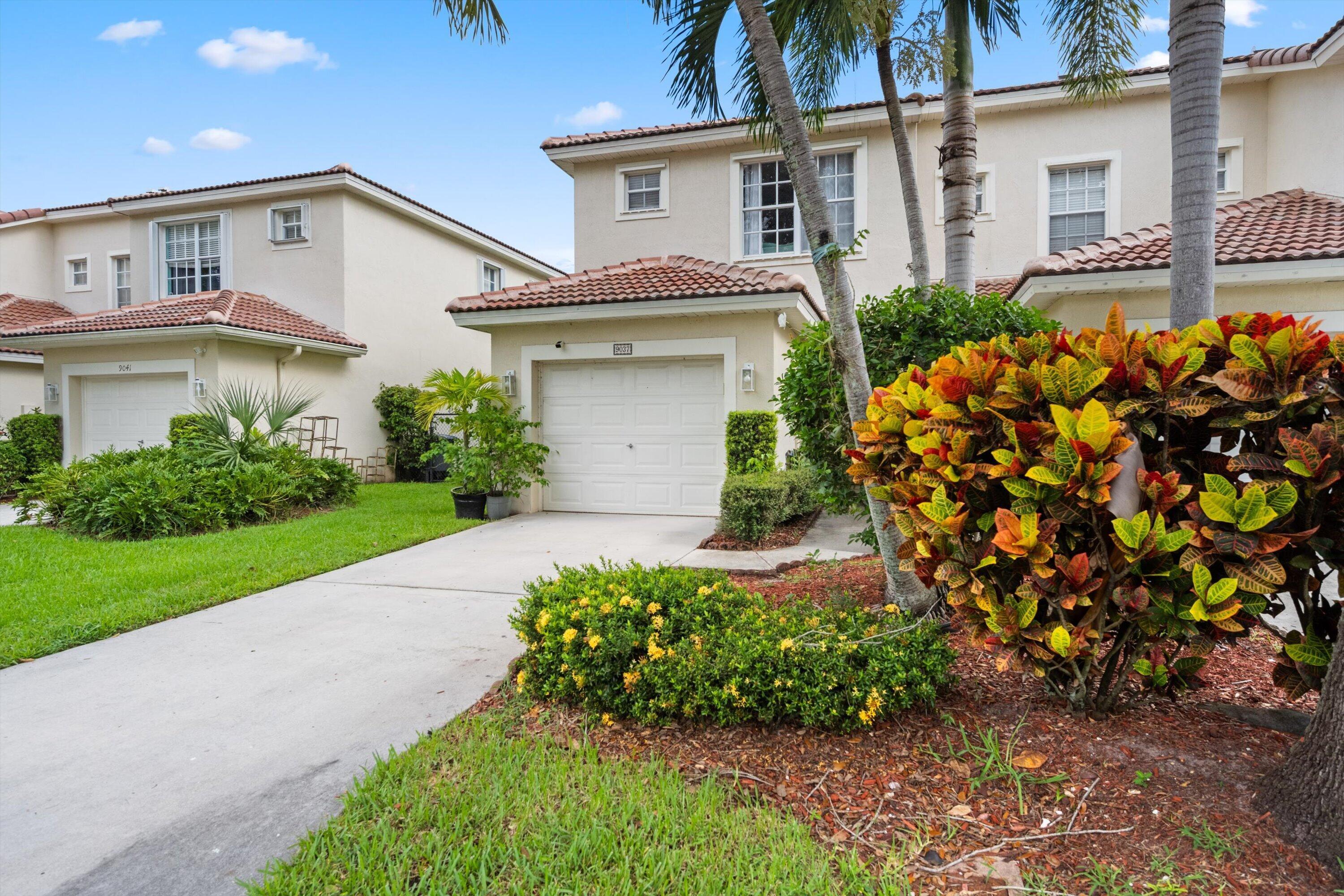 9037 Tremezzo Lane, Boynton Beach, FL 33472, Boynton Beach - Photo 4