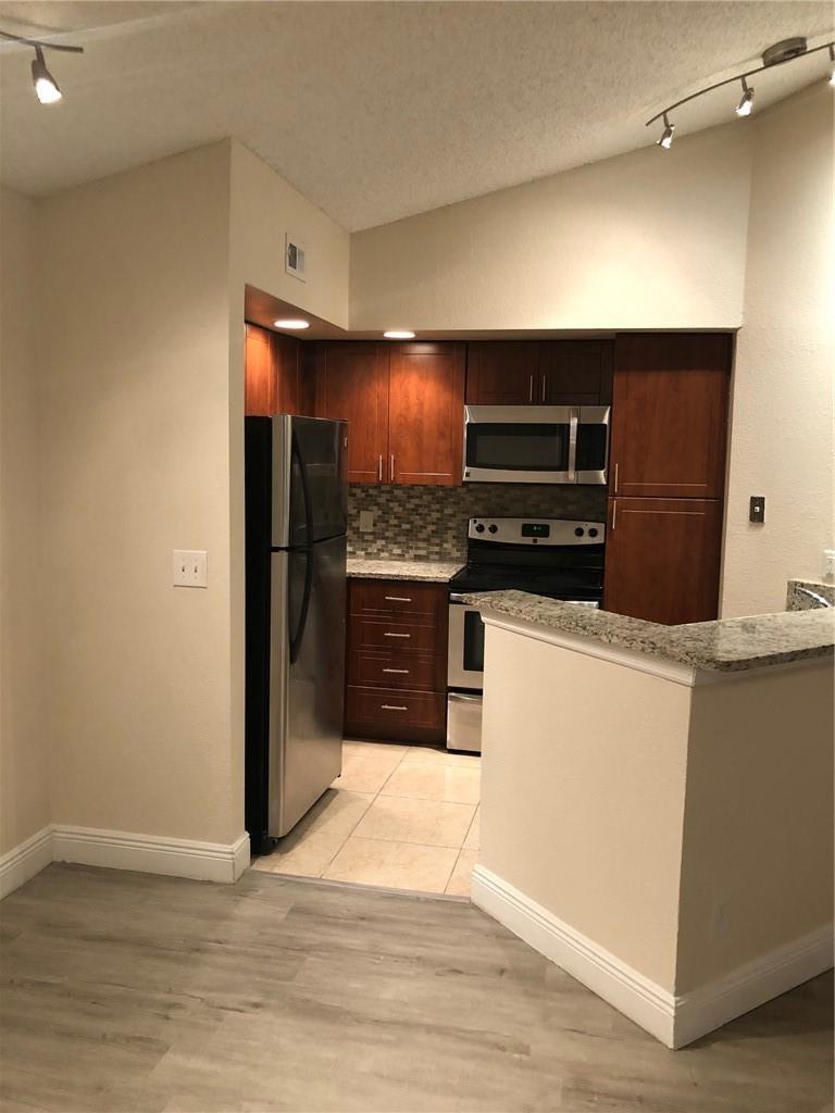 12400 Vista Isles Drive 1421, Sunrise, FL 33325, Sunrise - Photo 3