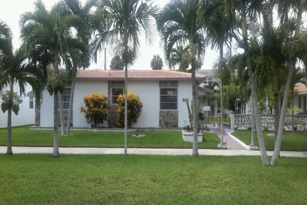 904-910 NE 10th Street, Hallandale Beach, FL, Hallandale Beach - Photo 3