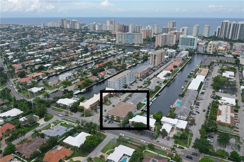 3220 Bayview Drive NE 102, Fort Lauderdale, FL 33306, Fort Lauderdale - Photo 2