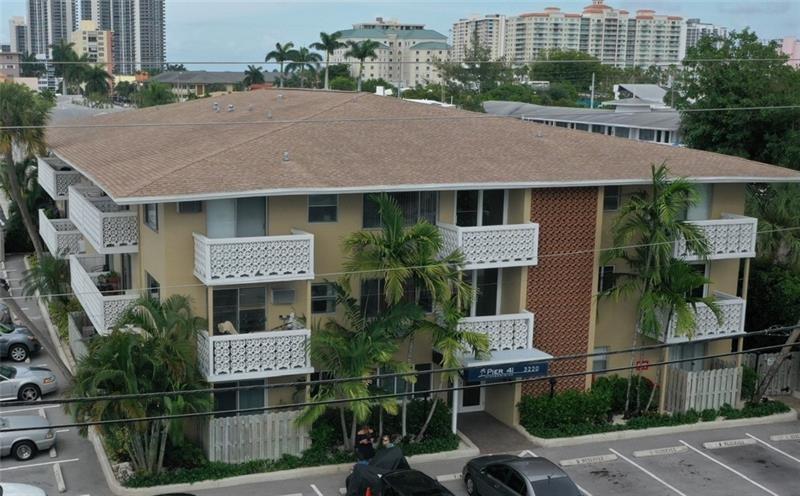 3220 Bayview Drive NE 102, Fort Lauderdale, FL 33306, Fort Lauderdale - Photo 4