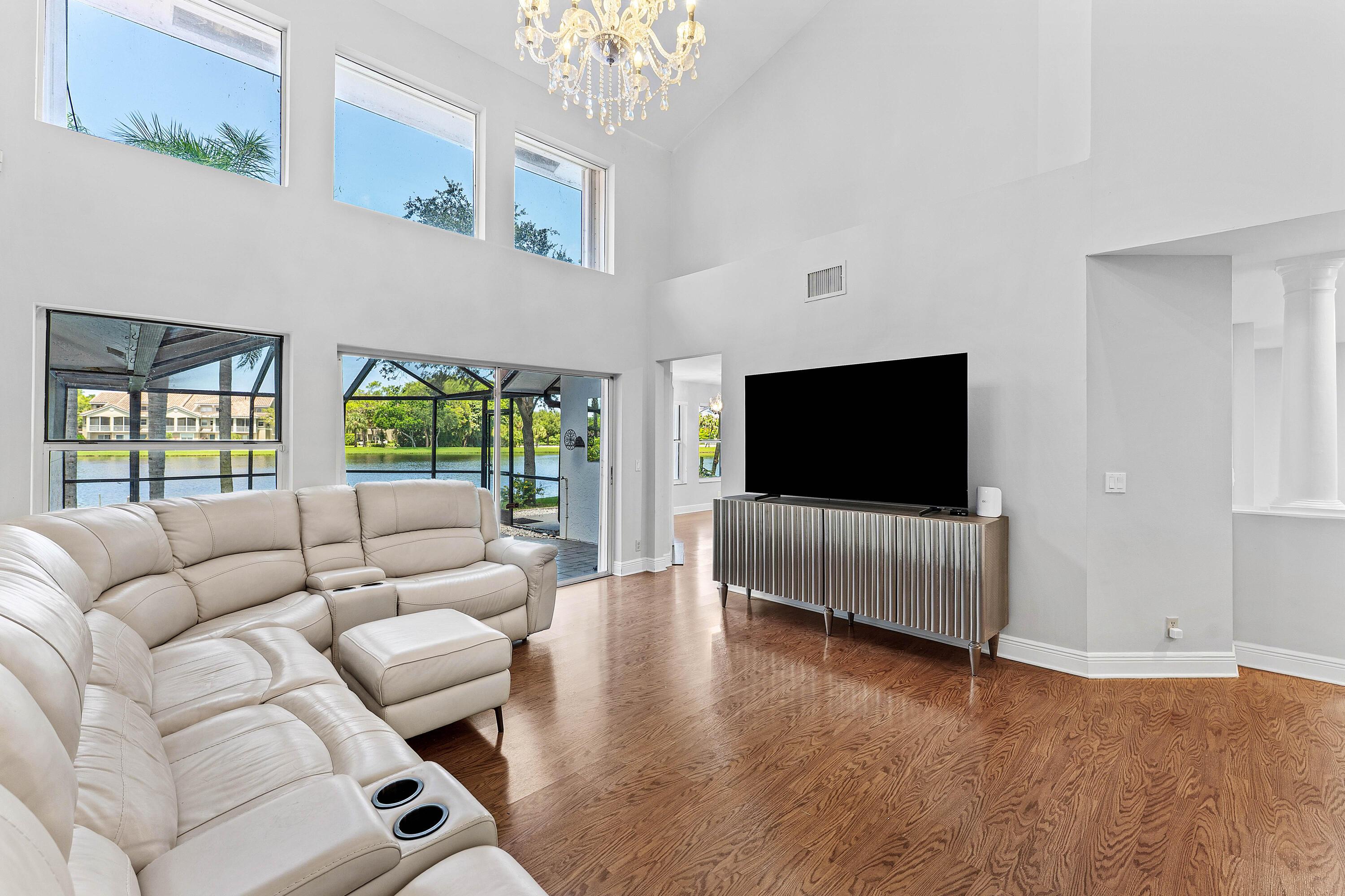 2011 NW 53rd Street, Boca Raton, FL 33496, Boca Raton - Photo 5