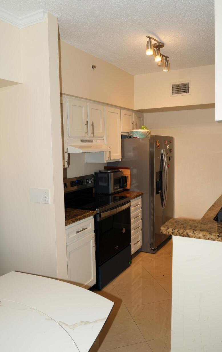 11685 W Atlantic Boulevard 923, Coral Springs, FL 33071, Coral Springs - Photo 4