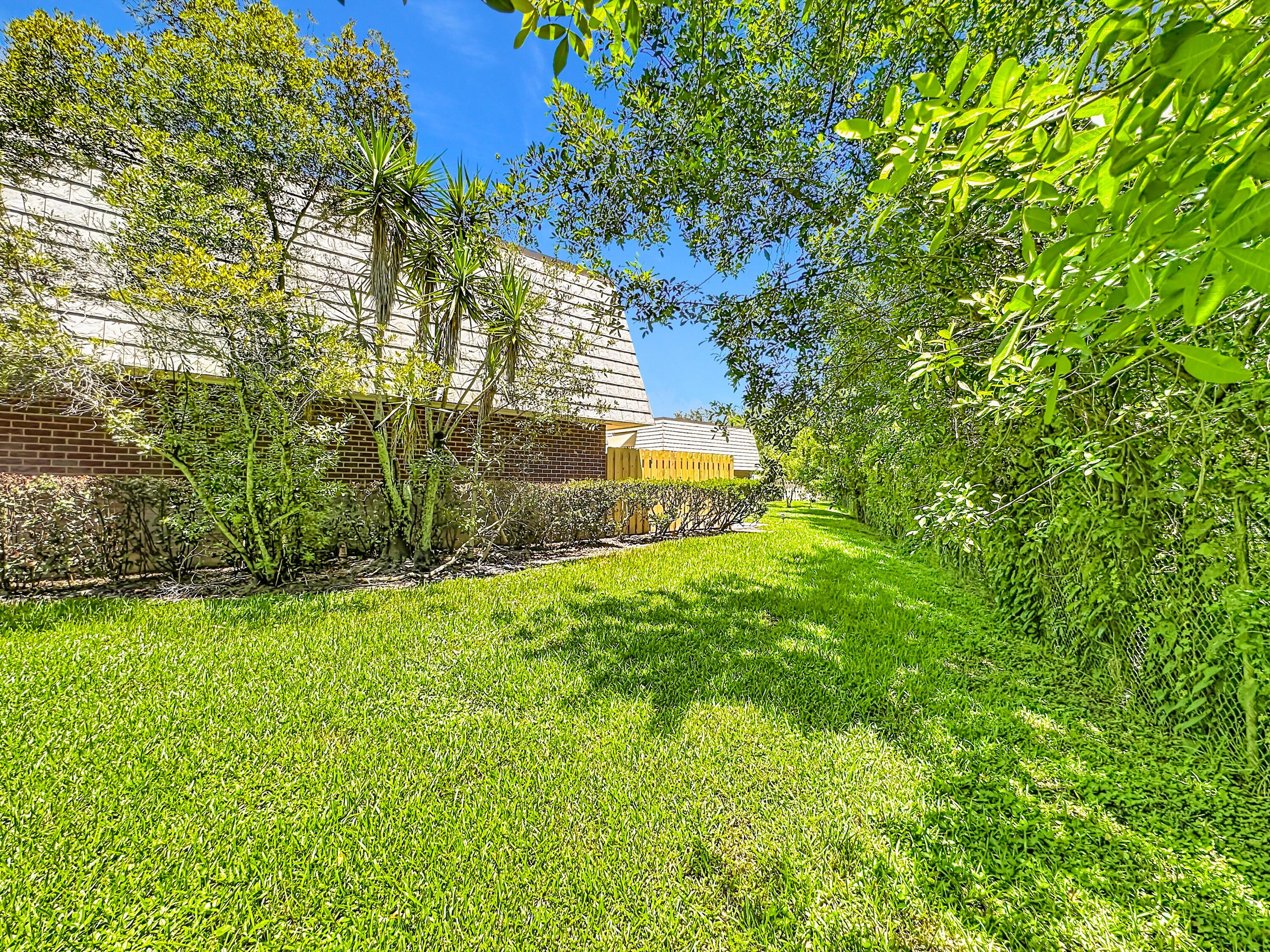3192 SE BROOK Street, Stuart, FL 34997, Stuart - Photo 2