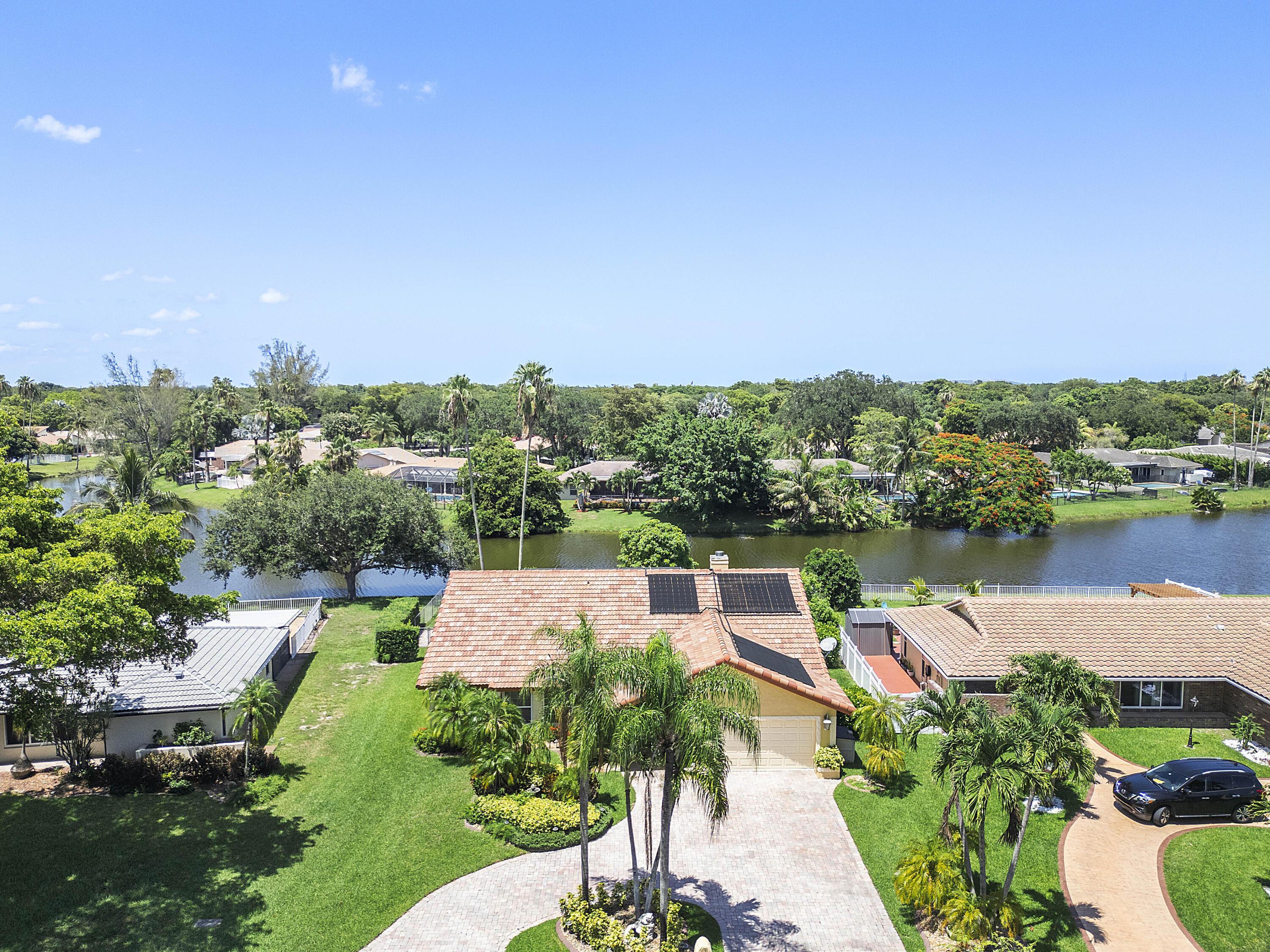 8719 NW 1ST Street, Coral Springs, FL 33071, Coral Springs - Photo 3